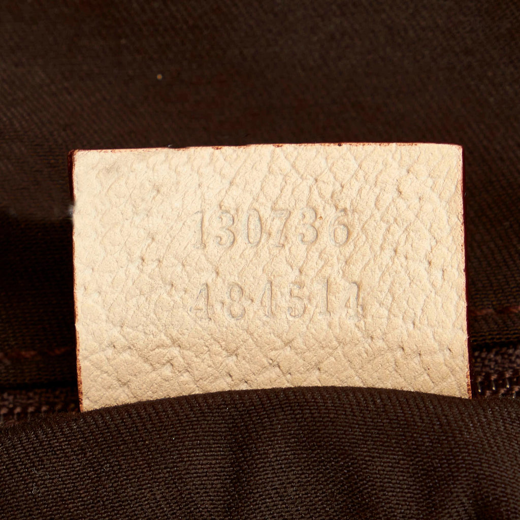Gucci GG Canvas Pelham Shoulder Bag (SHG-32763)