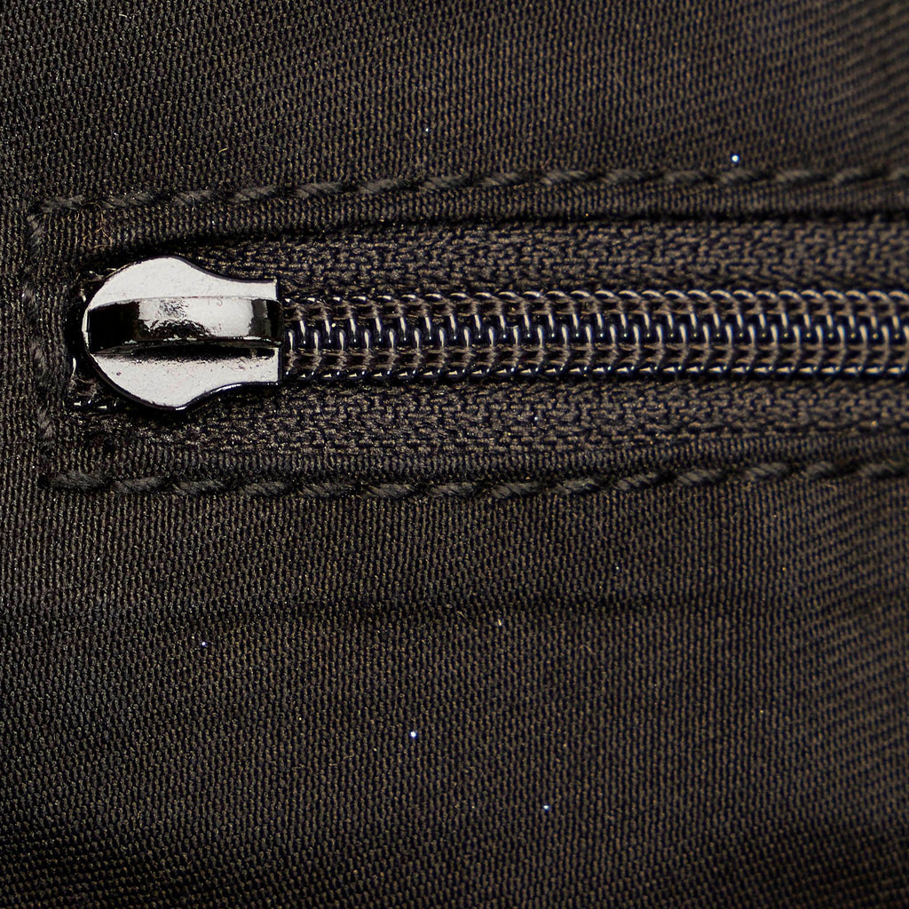 Gucci GG Canvas Pelham Shoulder Bag (SHG-34651)