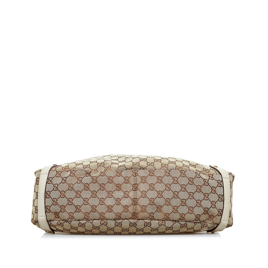 Gucci GG Canvas Pelham Shoulder Bag (SHG-R62bHz)