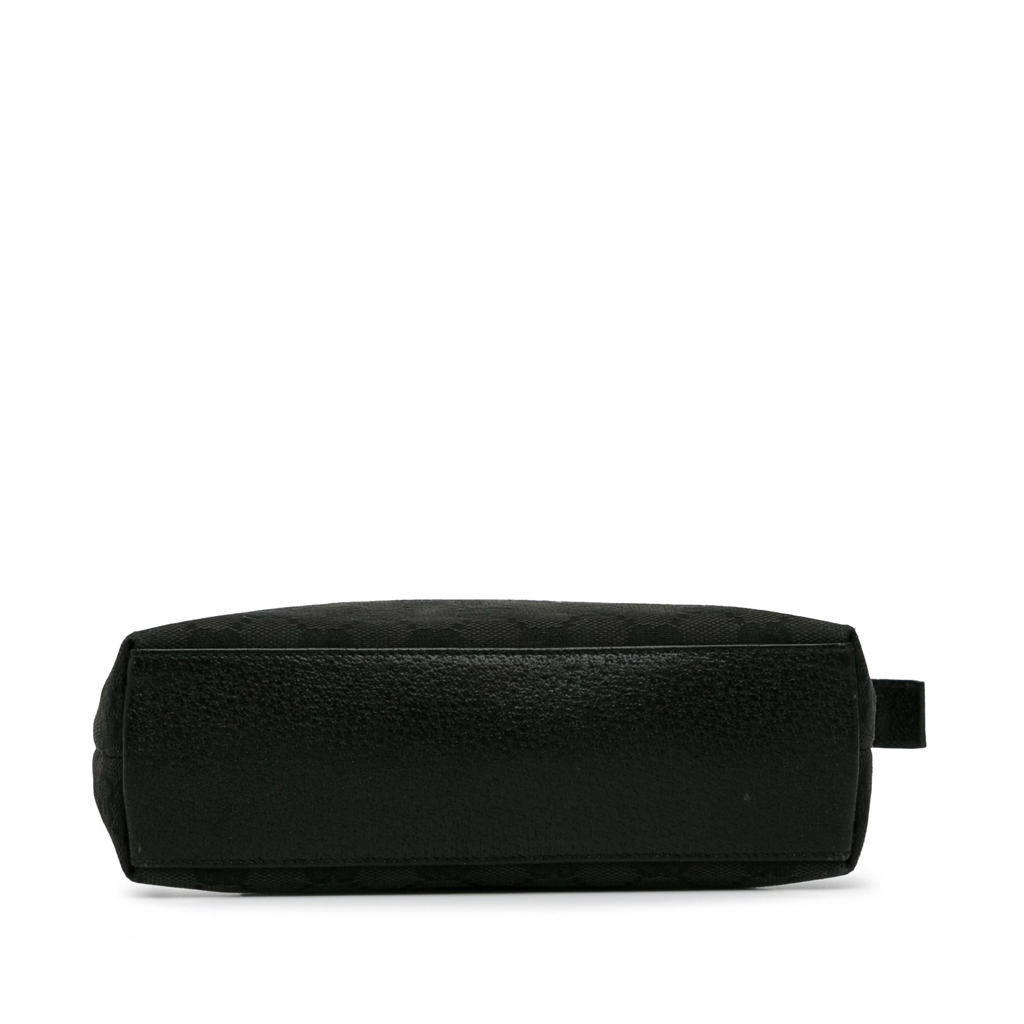 Gucci GG Canvas Pouch (SHG-bbTAUq)