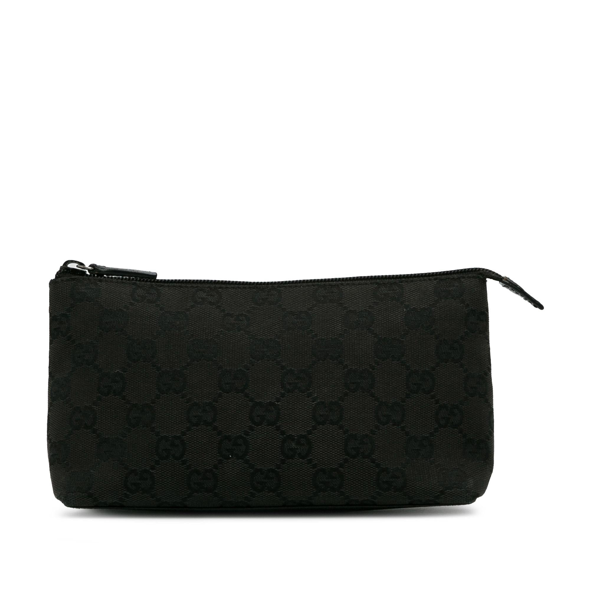 Gucci GG Canvas Pouch (SHG-bbTAUq)