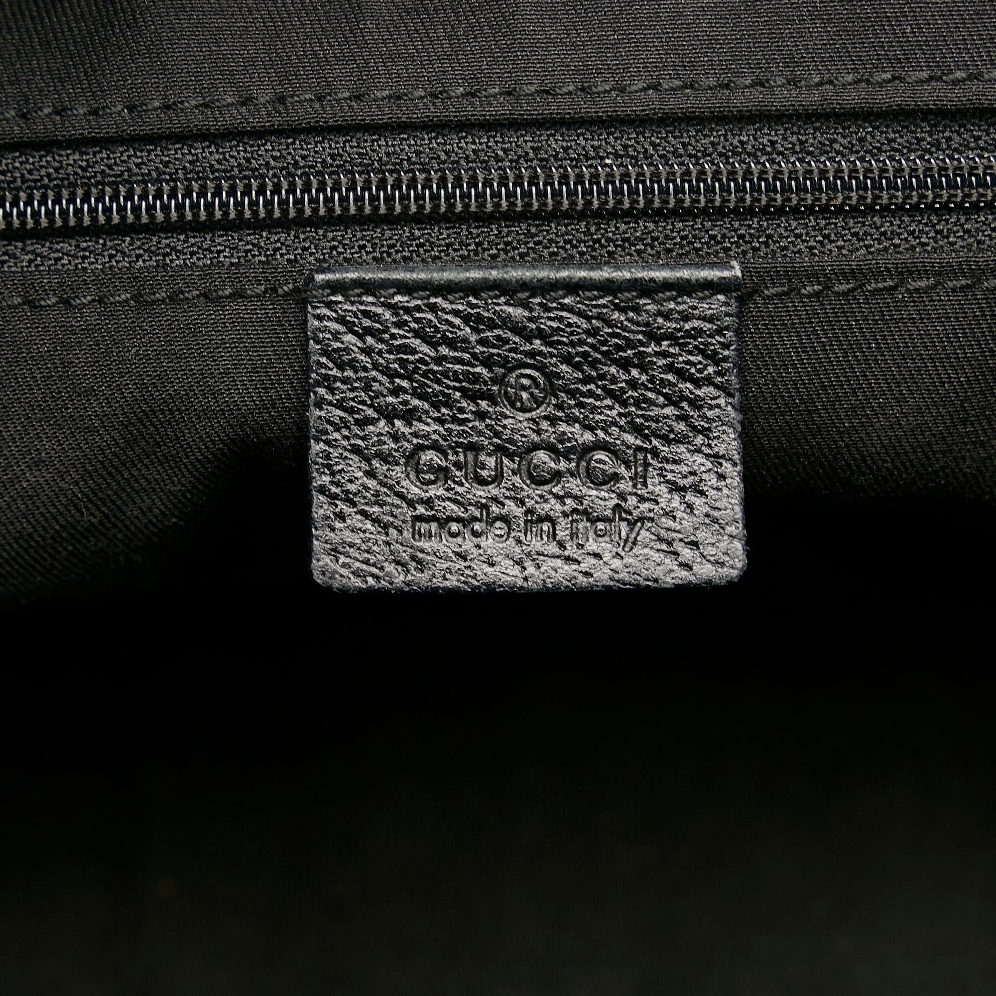 Gucci GG Canvas Princy Handbag (SHG-MdPlET)