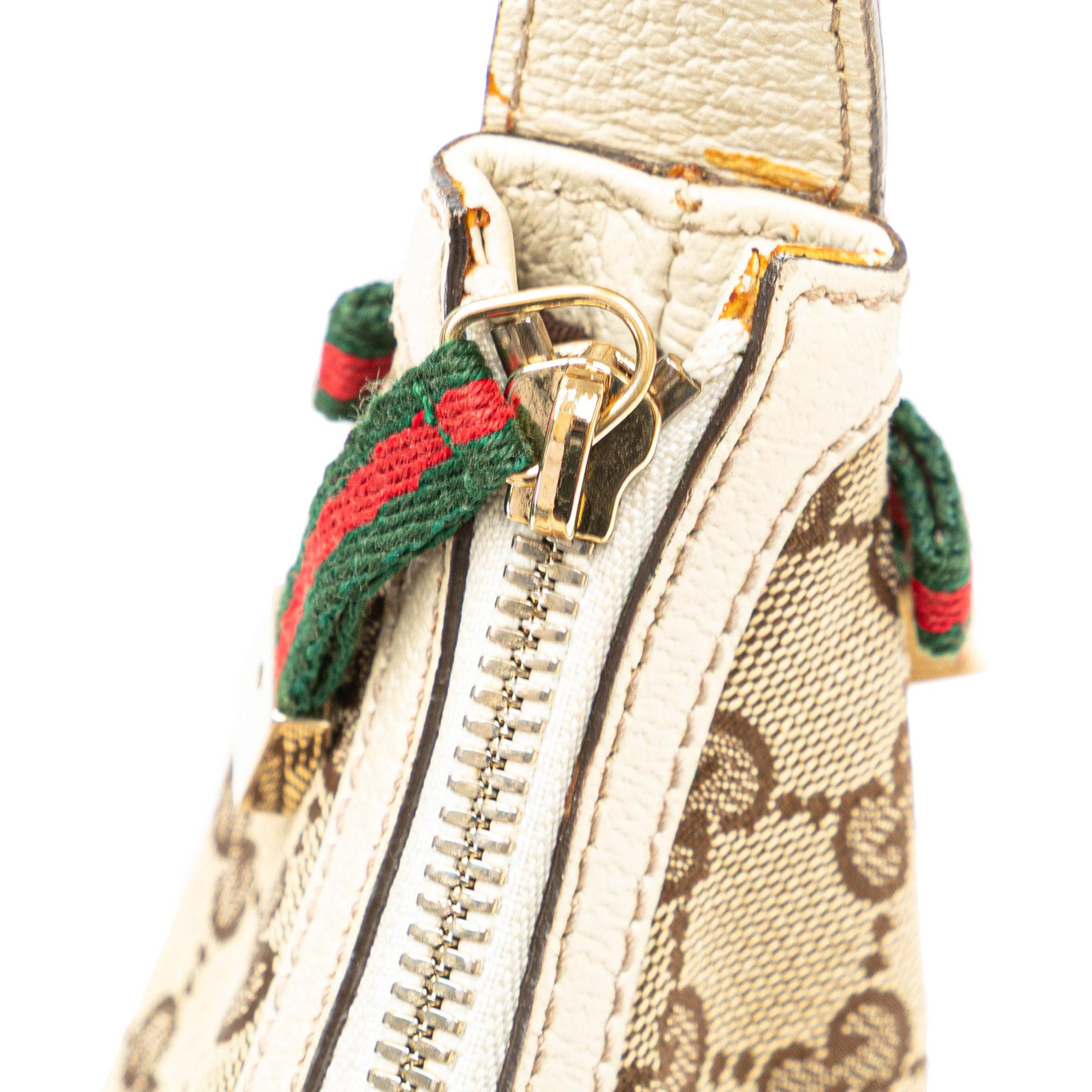 Gucci GG Canvas Princy Hobo