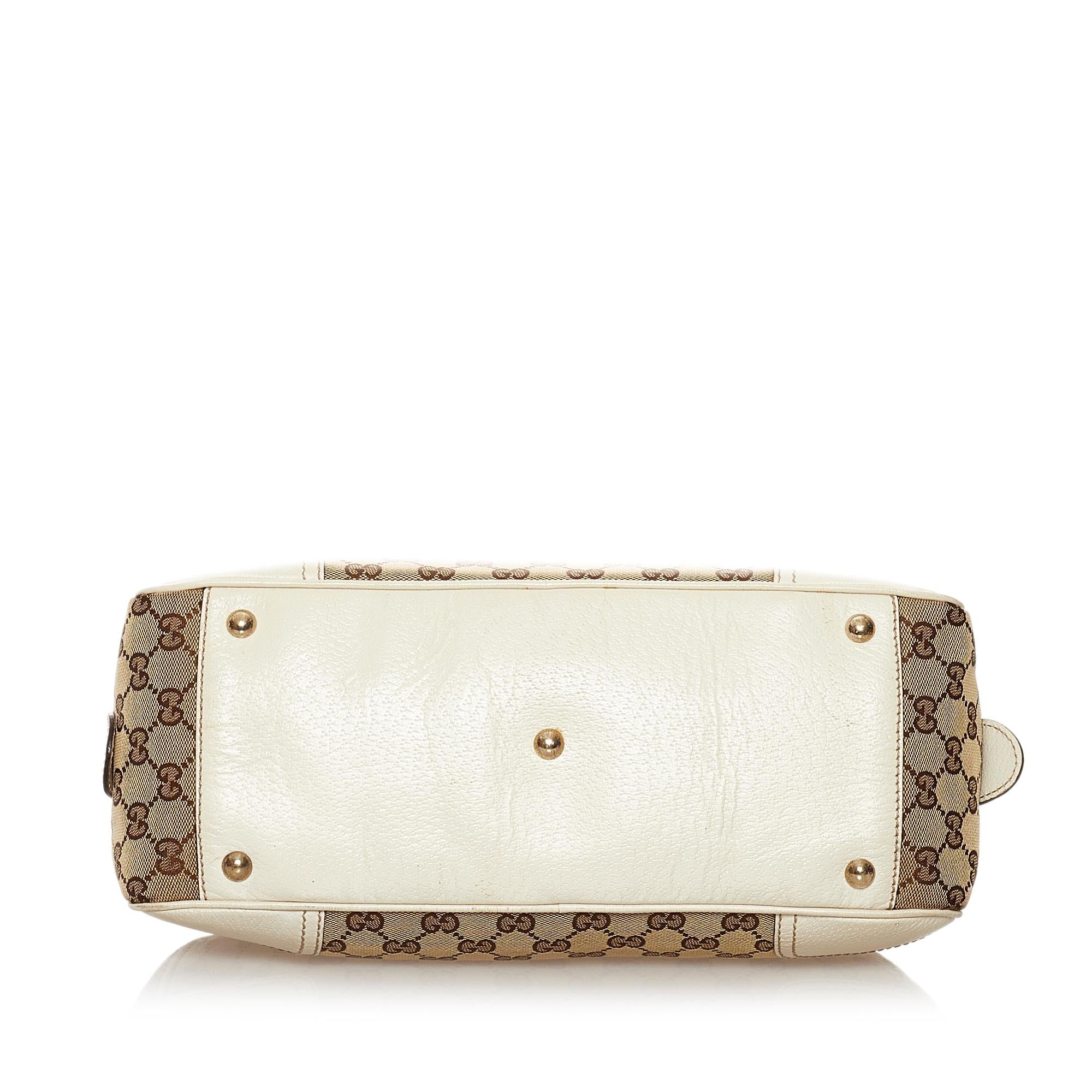 Gucci GG Canvas Princy Shoulder Bag (SHG-34758)