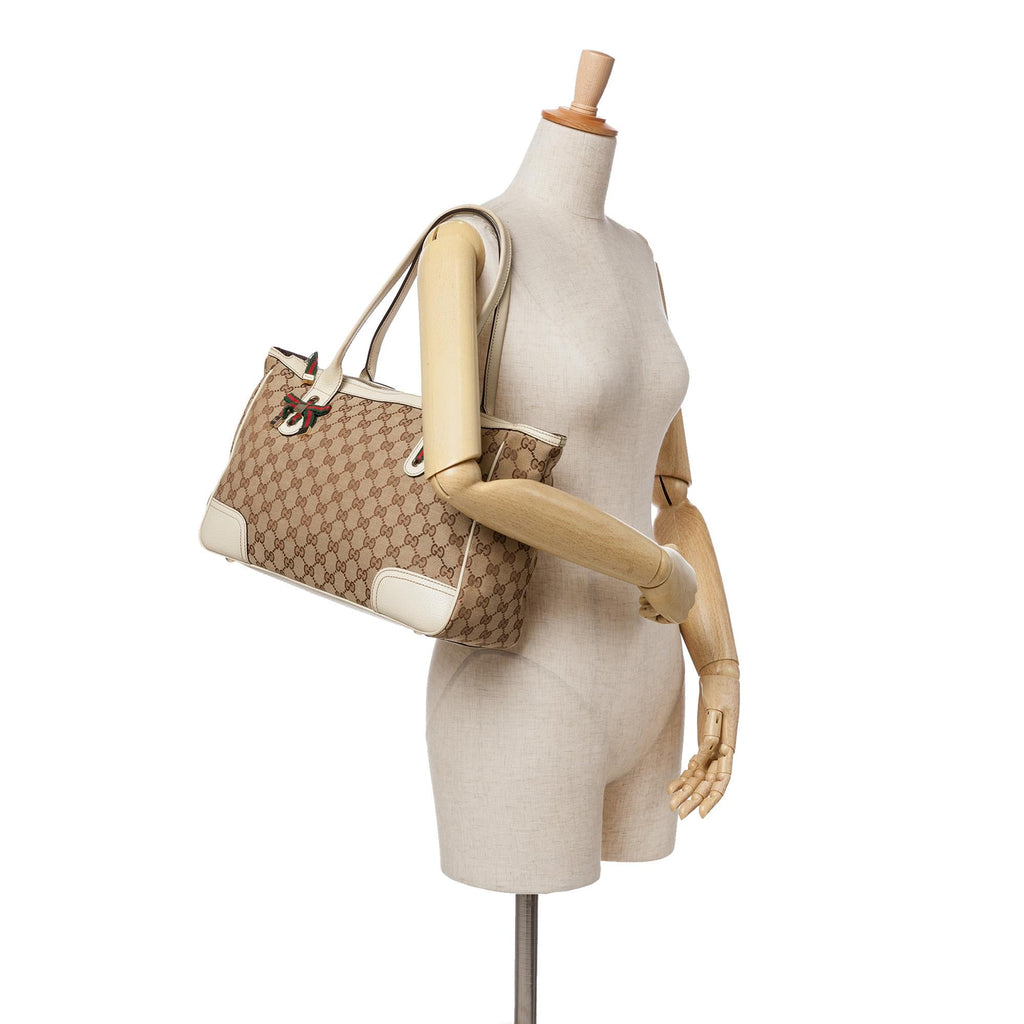 Gucci GG Canvas Princy Shoulder Bag