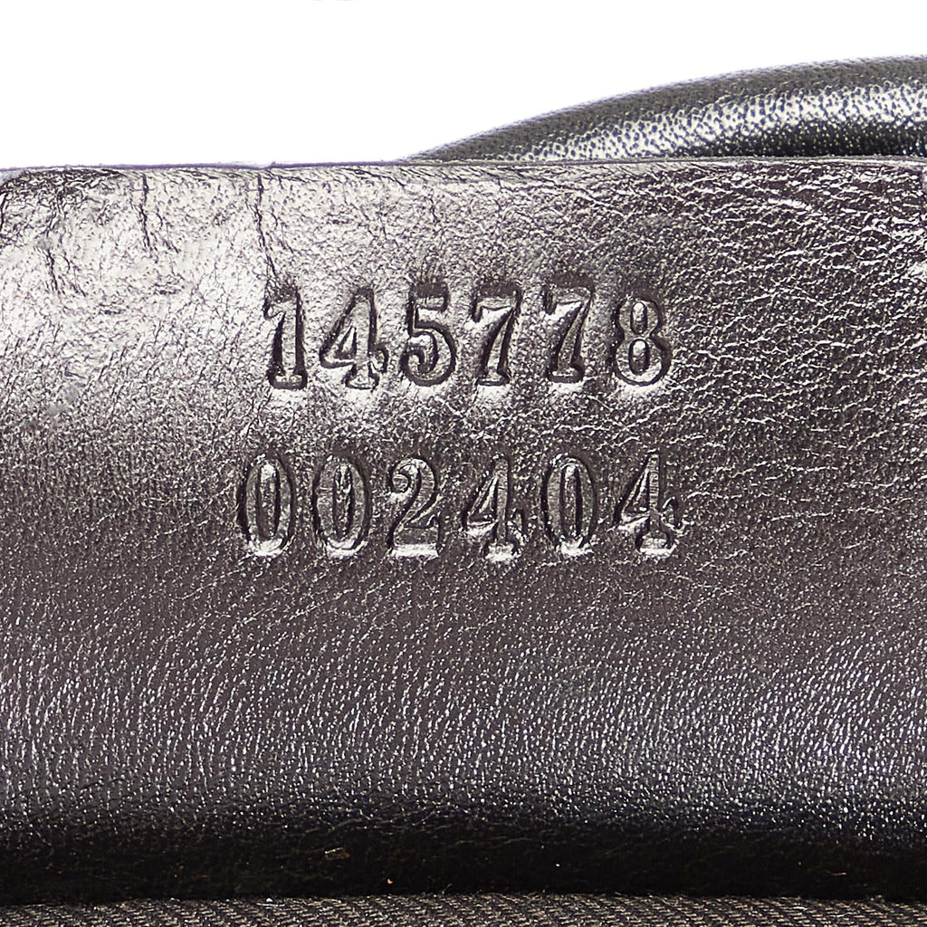 Gucci GG Canvas Punch Shoulder Bag (SHG-bcYNIO)