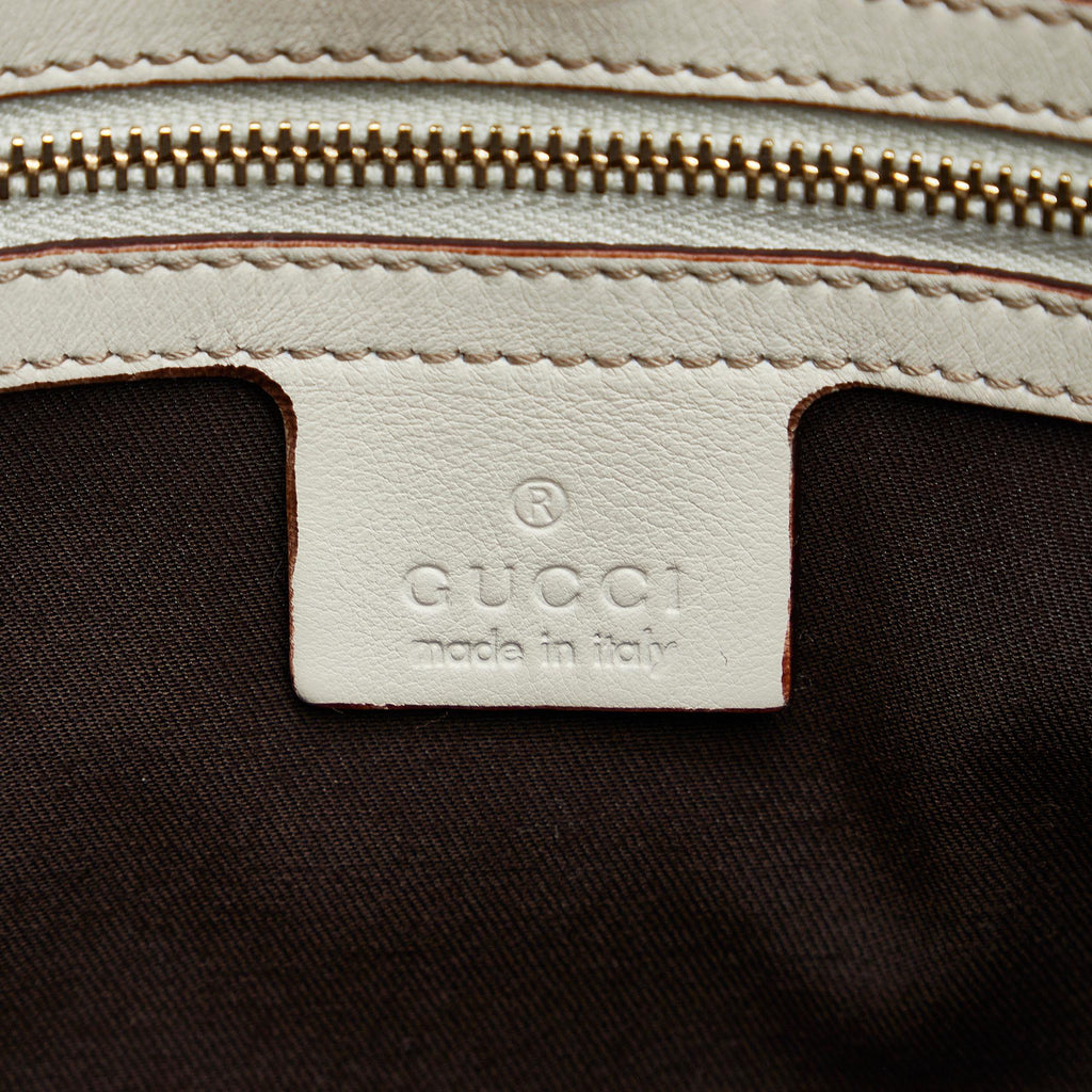Gucci GG Canvas Punch Shoulder Bag (SHG-1mCEKQ)