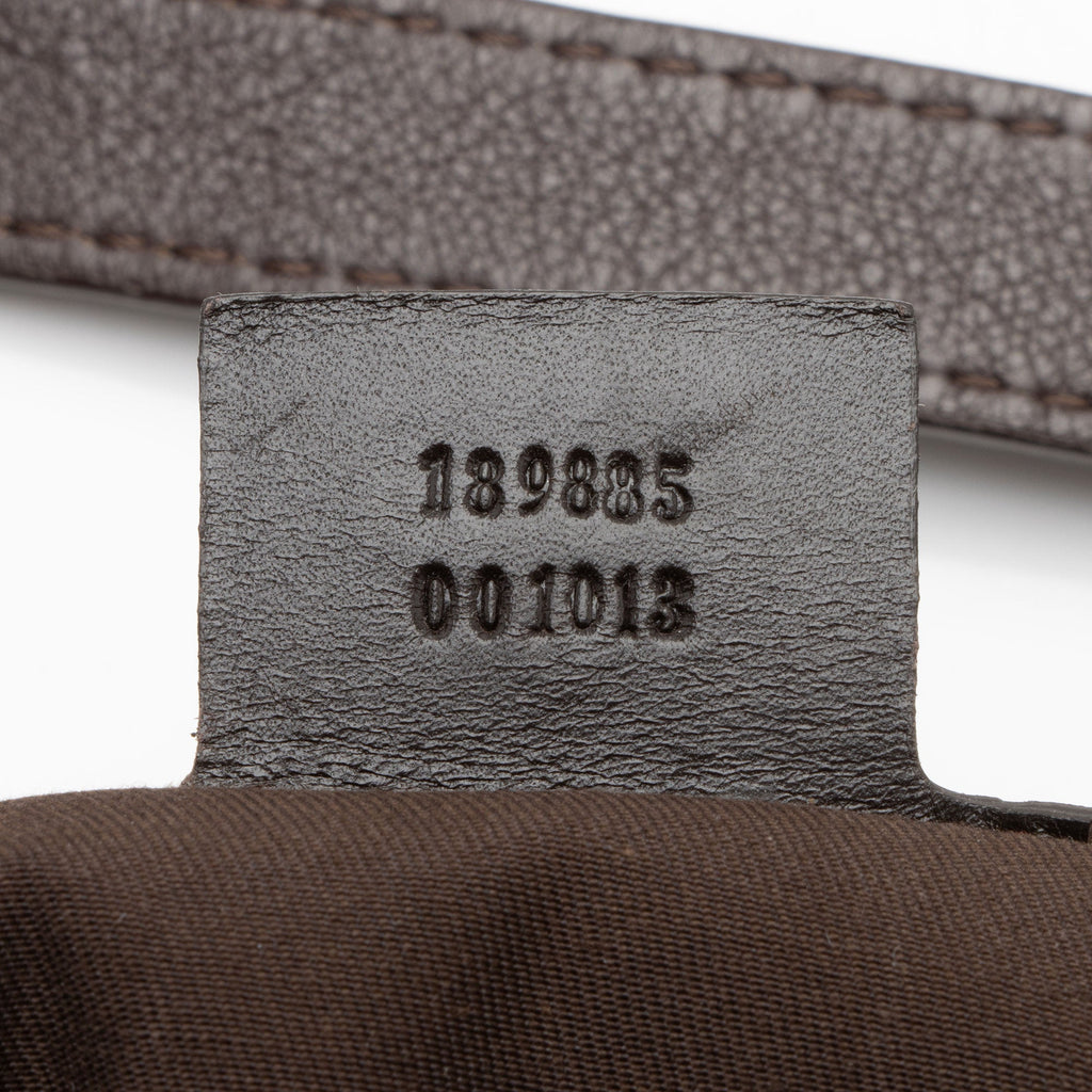 Gucci GG Canvas Queen Medium Hobo (SHF-ZWYQV0)