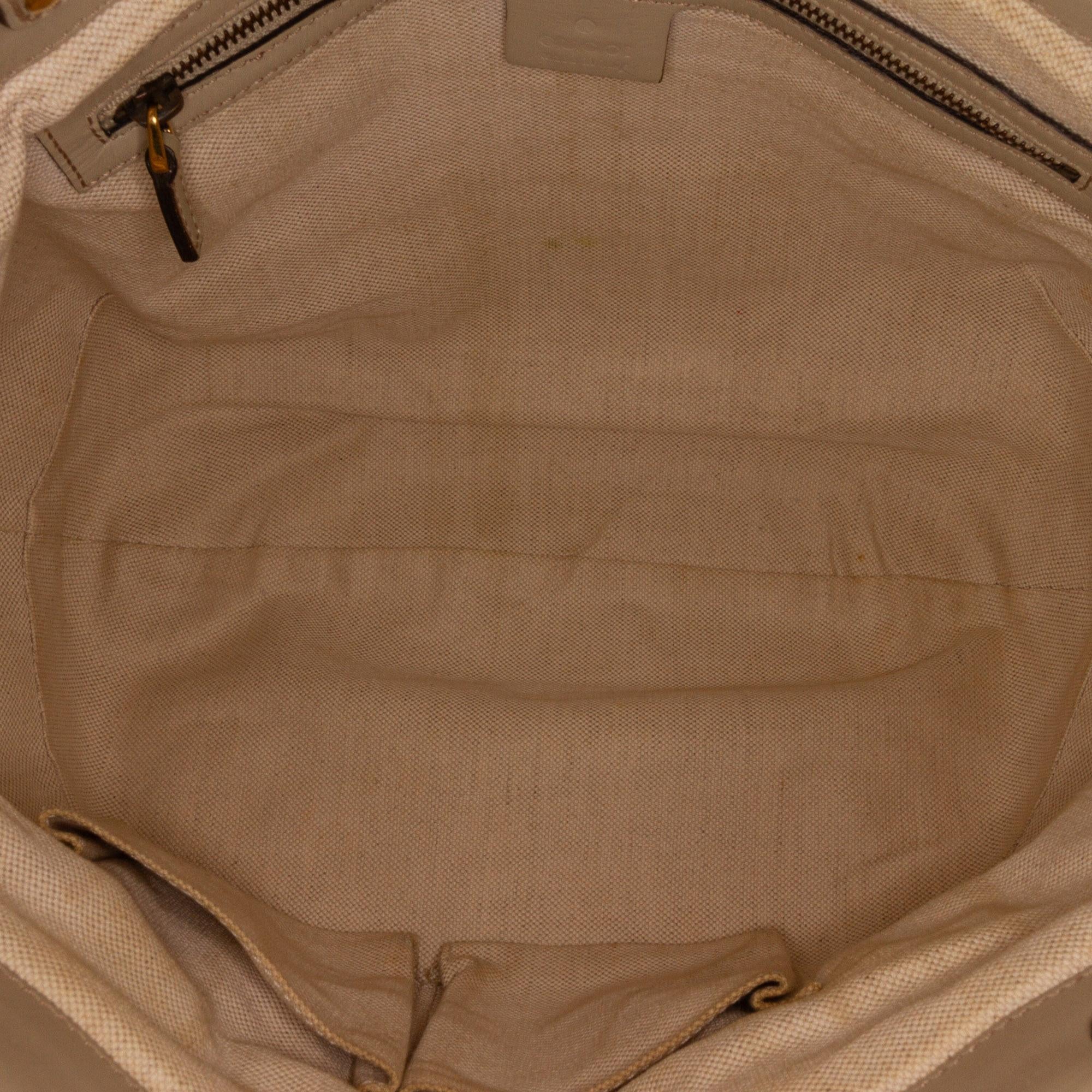 Gucci GG Canvas Scarlett Tote Bag (SHG-V3g75g)