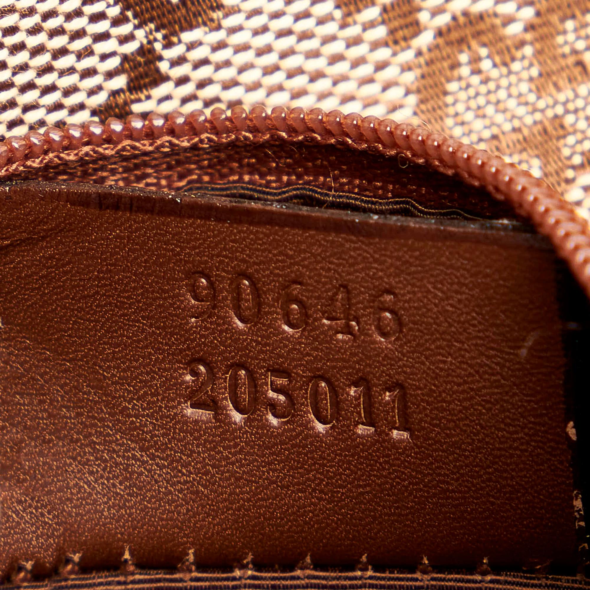 Gucci GG Canvas Shoulder Bag (SHG-28963)