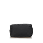 Gucci GG Canvas Shoulder Bag (SHG-29163)