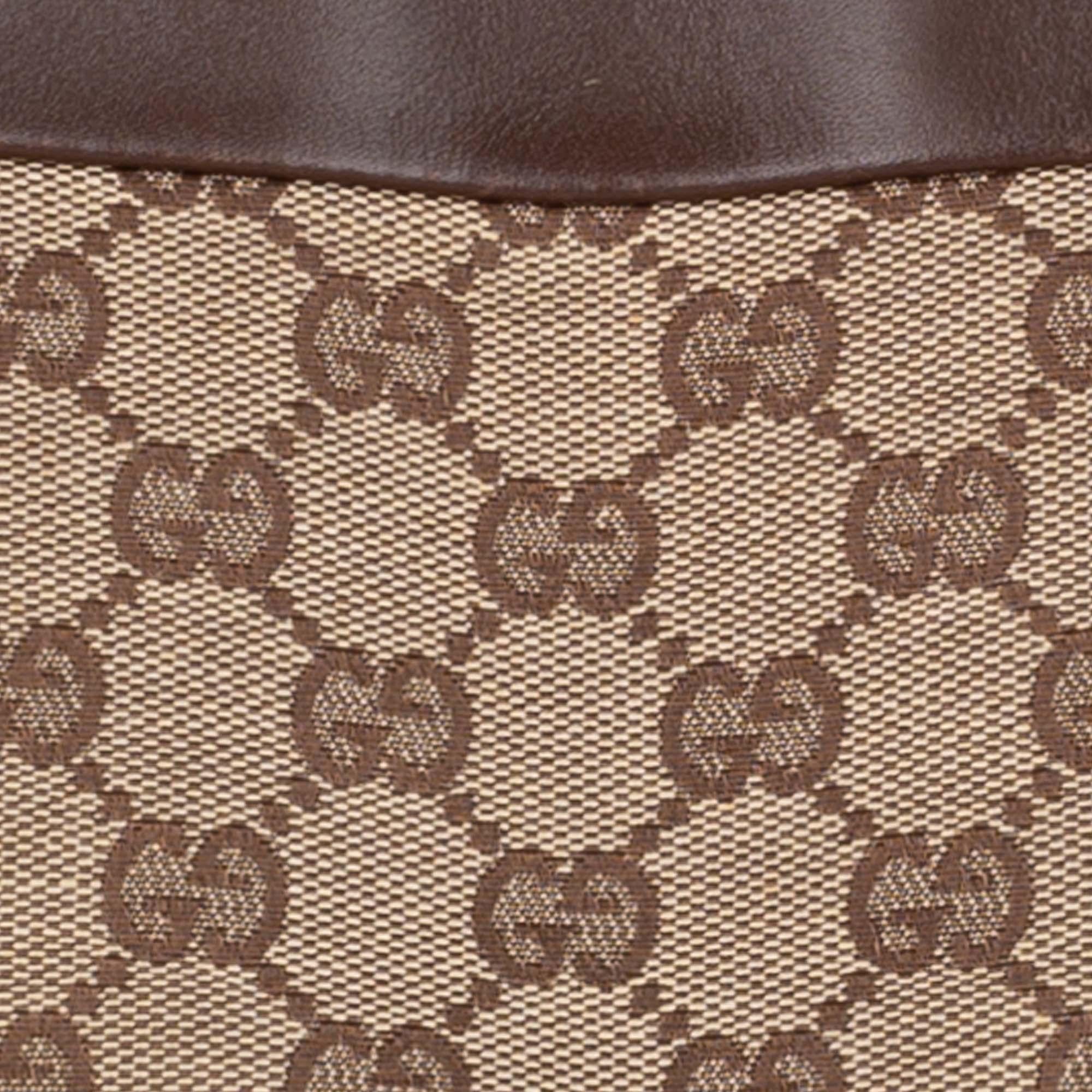 Gucci GG Canvas Shoulder Bag (SHG-29189)
