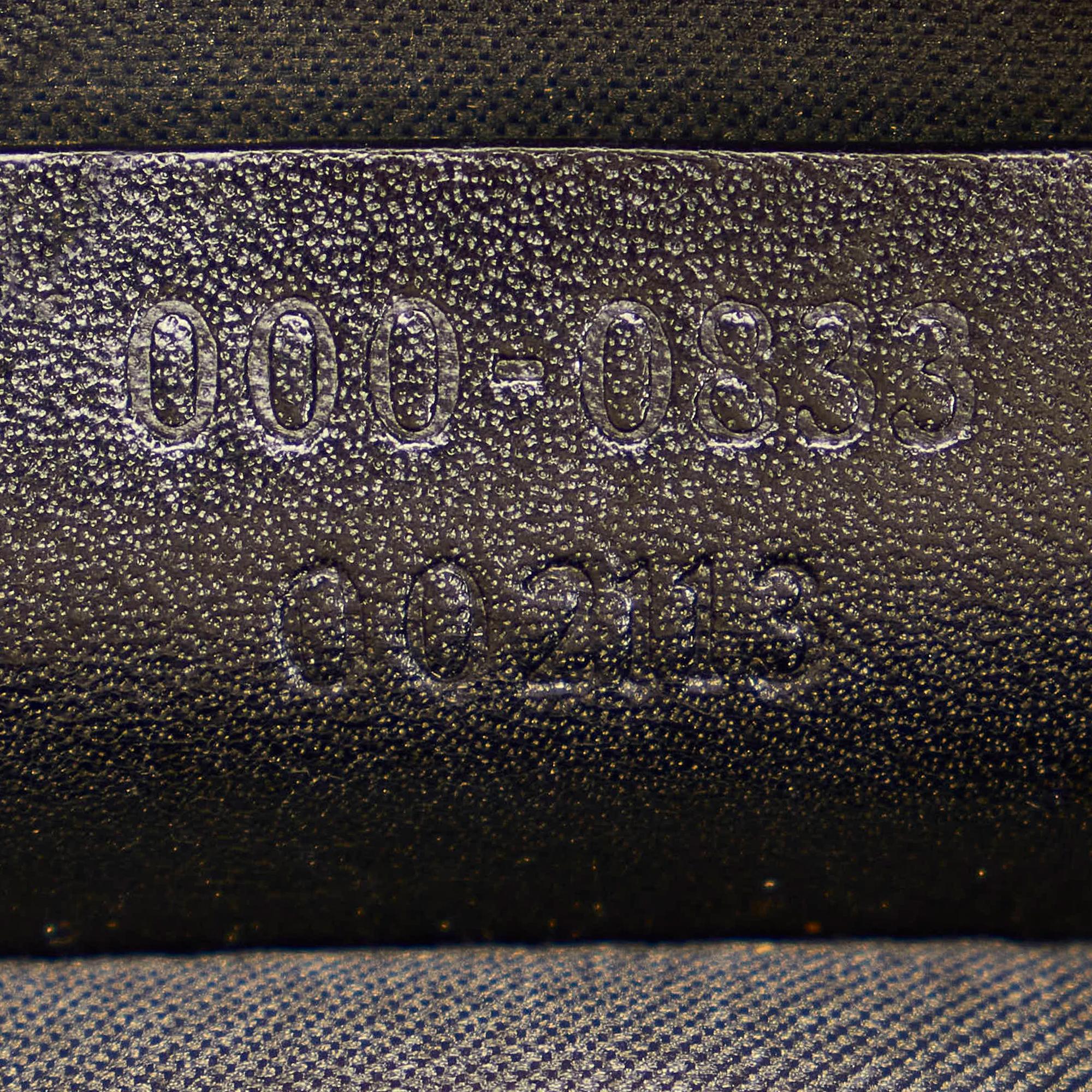 Gucci GG Canvas Shoulder Bag (SHG-29789)