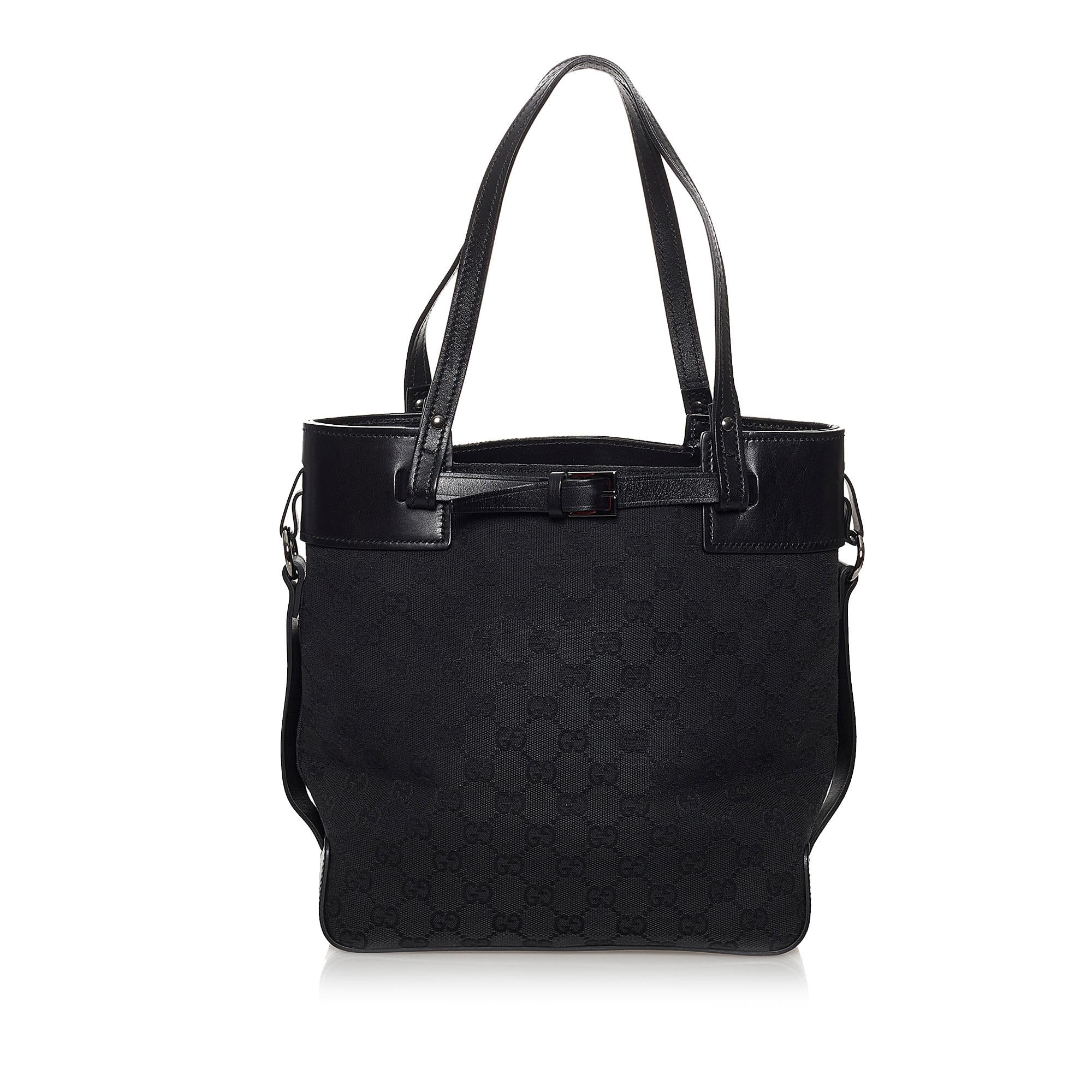 Gucci GG Canvas Shoulder Bag (SHG-29965)