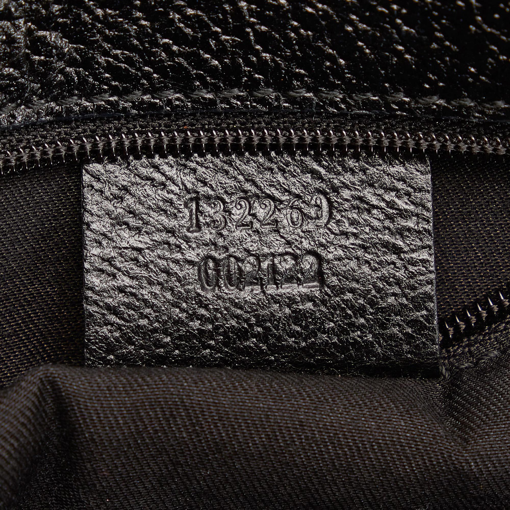 Gucci GG Canvas Shoulder Bag (SHG-30739)