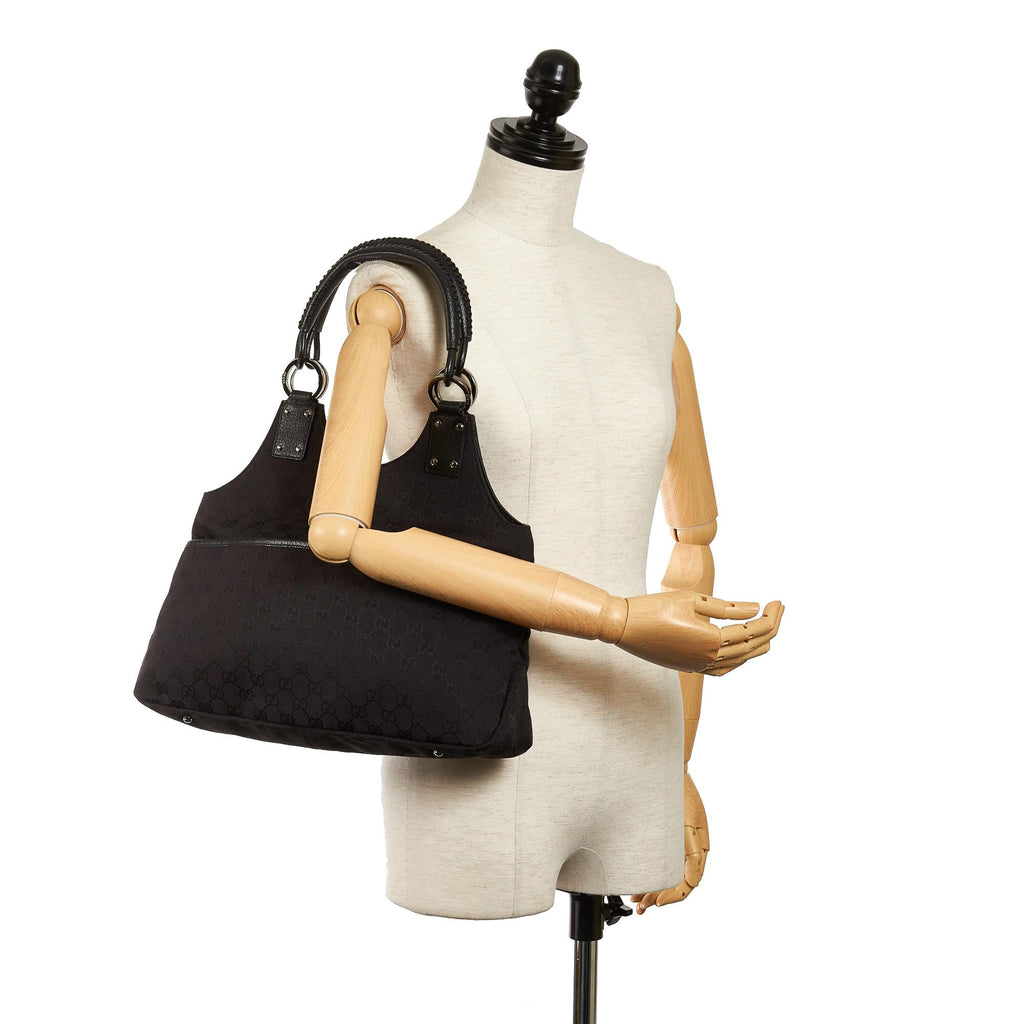 Gucci GG Canvas Shoulder Bag (SHG-30739)