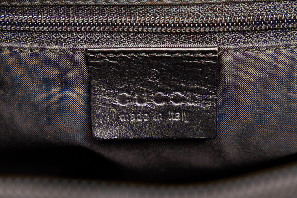 Gucci GG Canvas Shoulder Bag (SHG-30939)