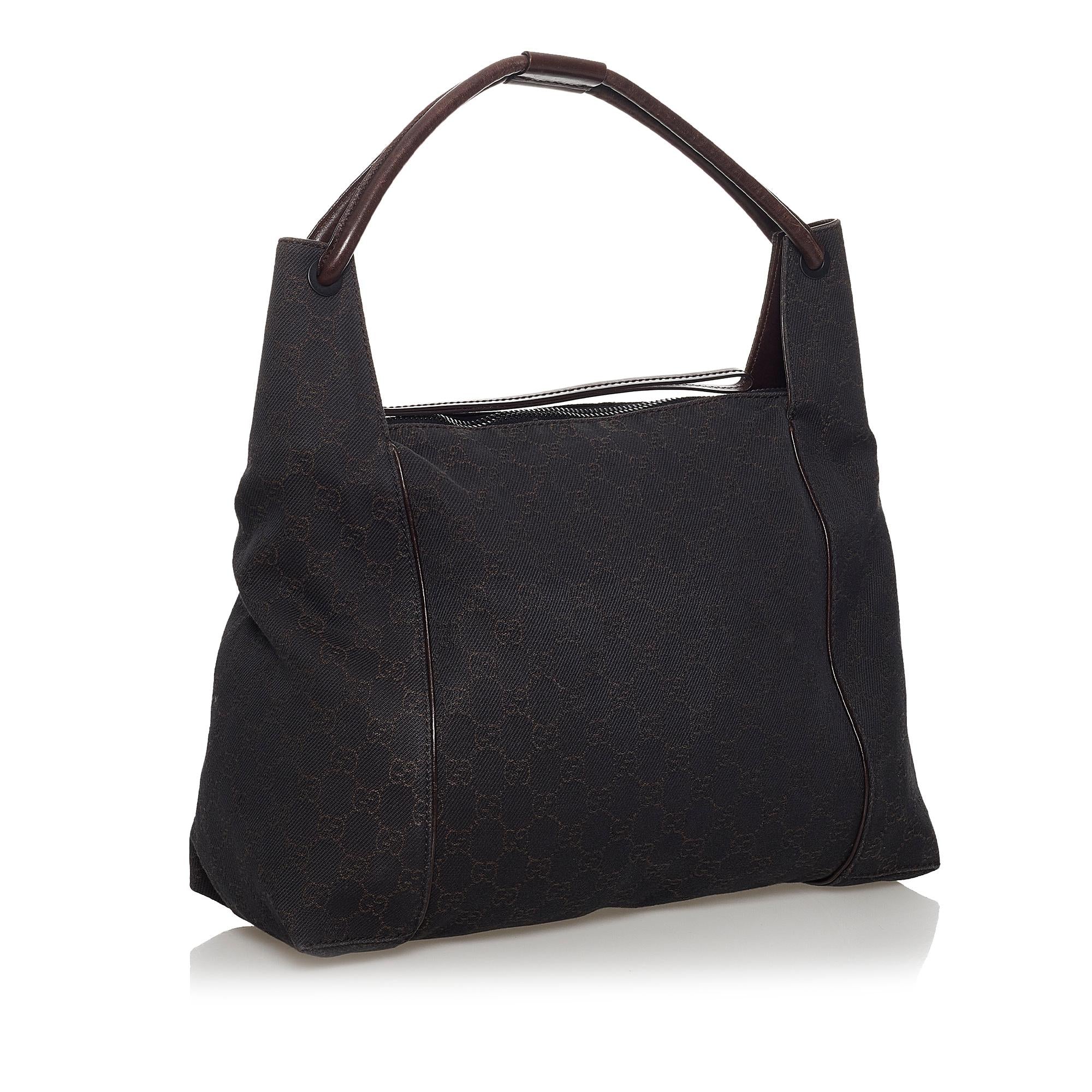 Gucci GG Canvas Shoulder Bag (SHG-31773)