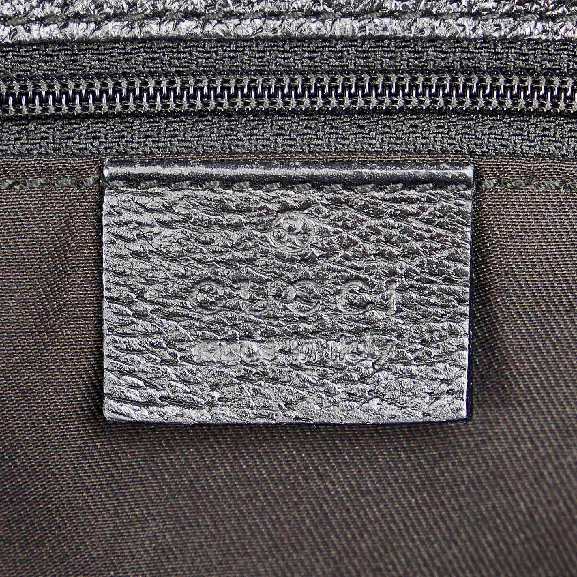 Gucci GG Canvas Shoulder Bag (SHG-31968)