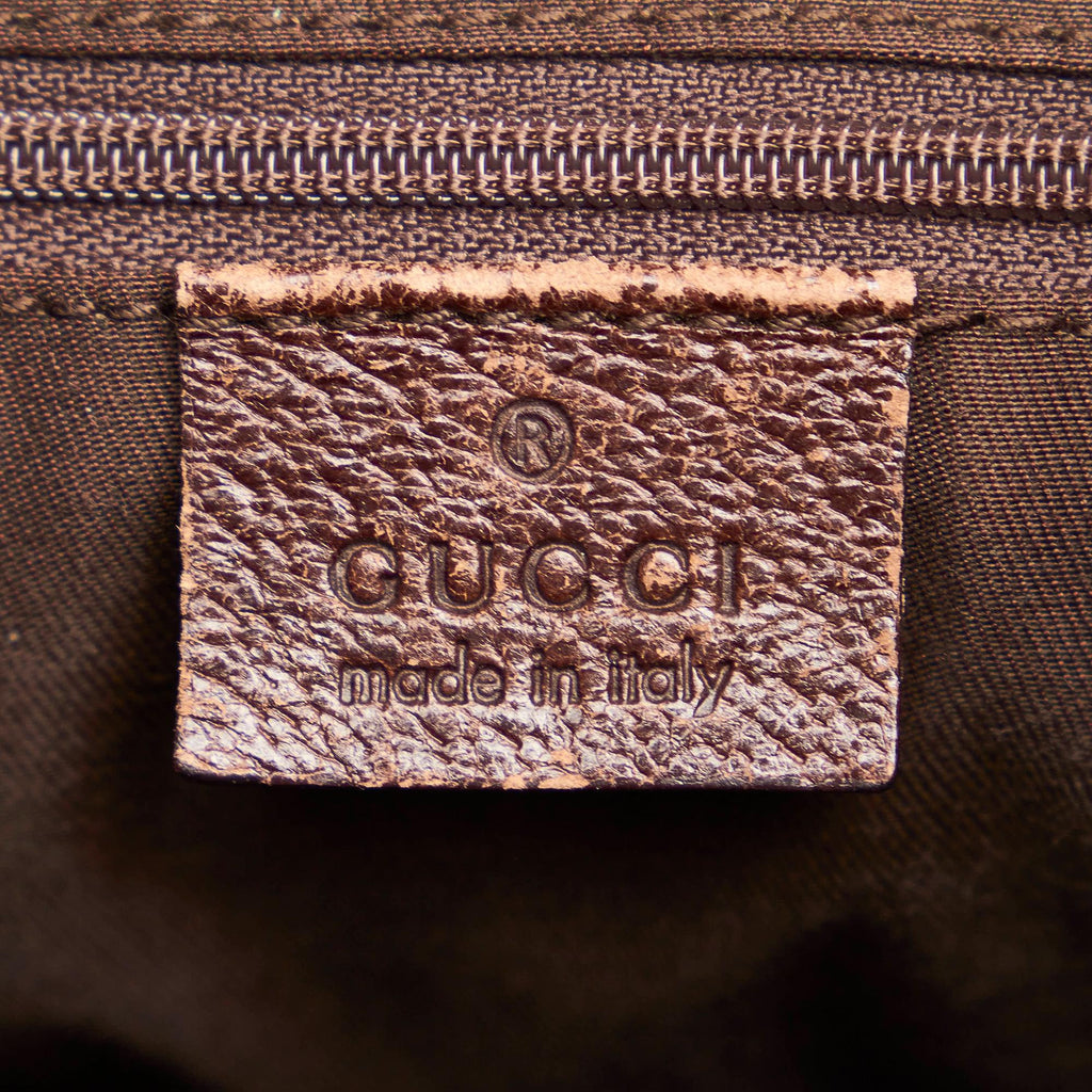 Gucci GG Canvas Shoulder Bag (SHG-32041)