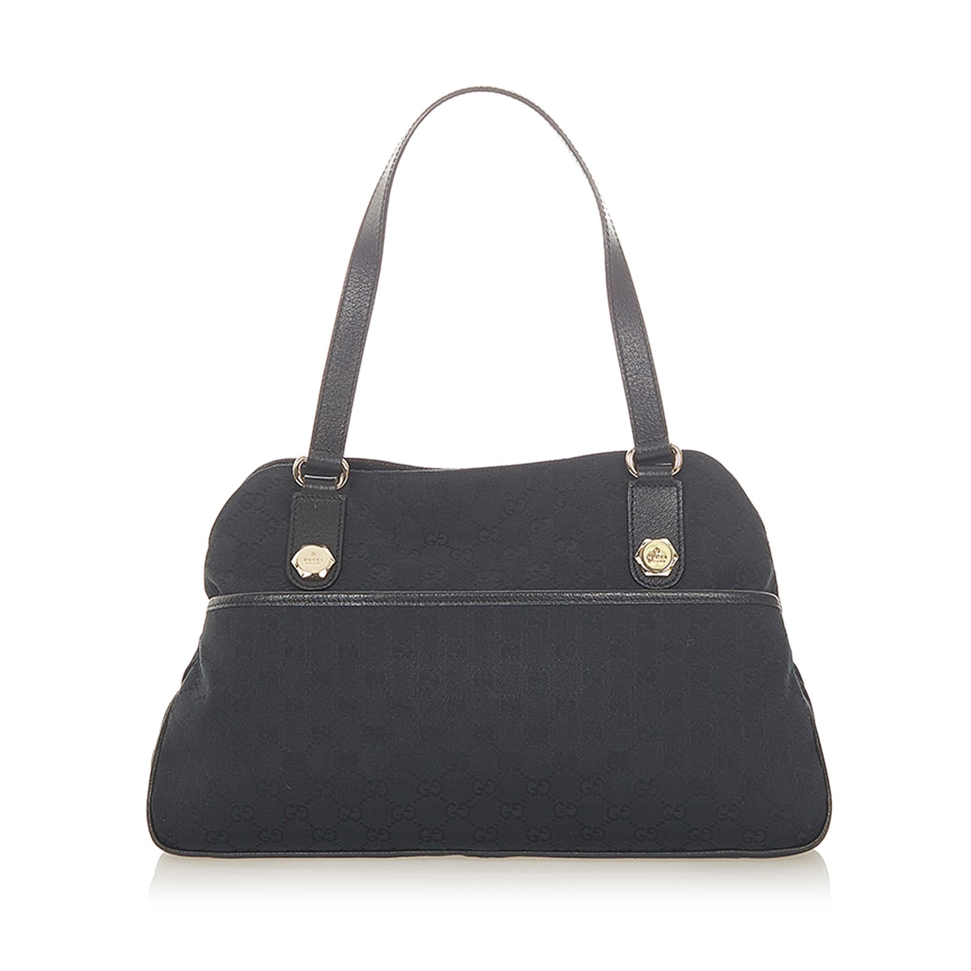 Gucci GG Canvas Shoulder Bag (SHG-32366)