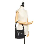 Gucci GG Canvas Shoulder Bag (SHG-33181)