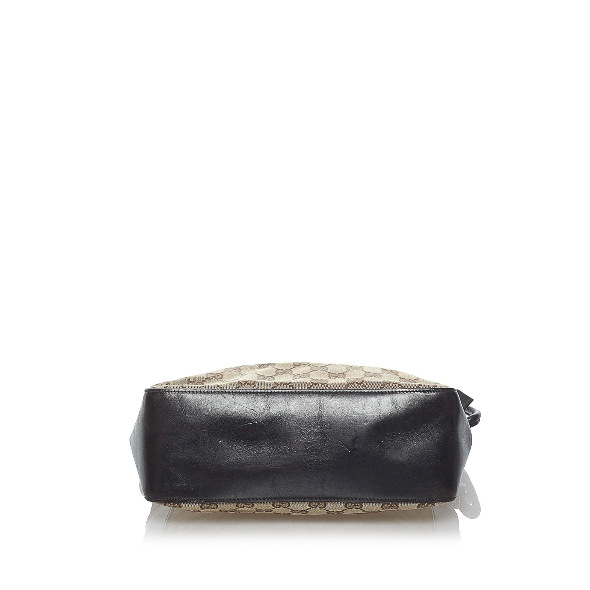 Gucci GG Canvas Shoulder Bag (SHG-34135)