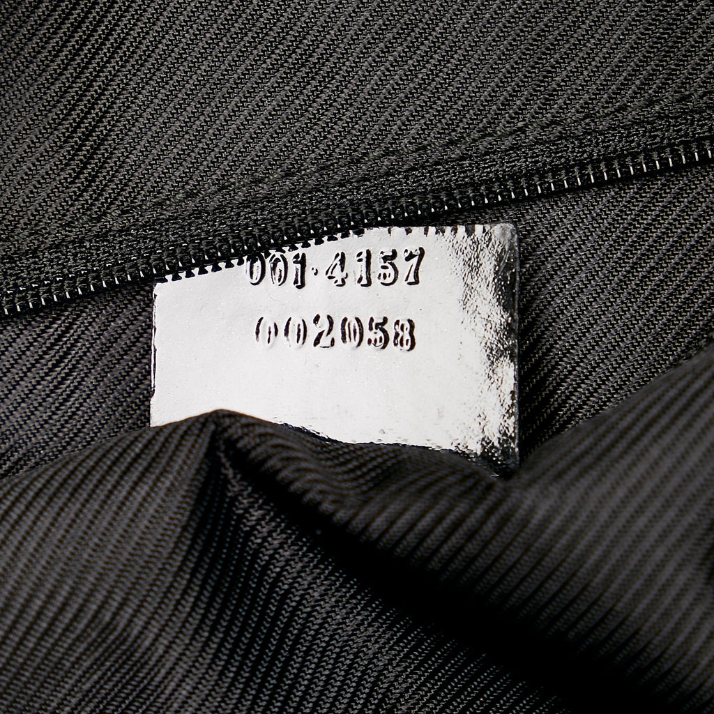 Gucci GG Canvas Shoulder Bag (SHG-34874)