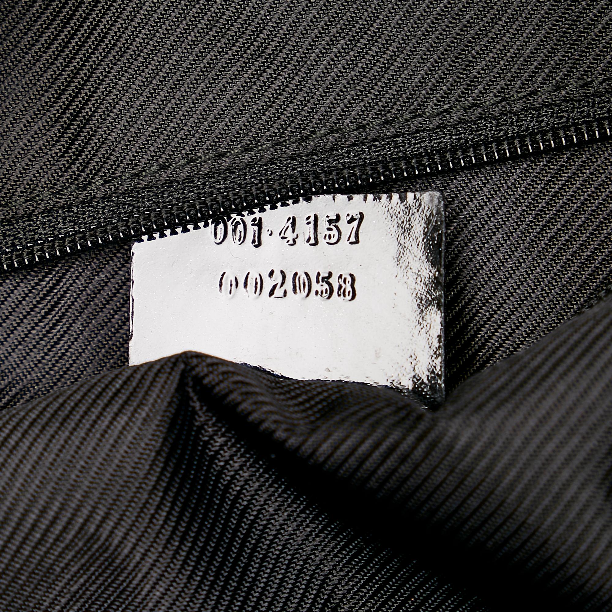 Gucci GG Canvas Shoulder Bag (SHG-34874)