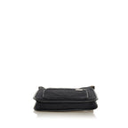 Gucci GG Canvas Shoulder Bag (SHG-34905)