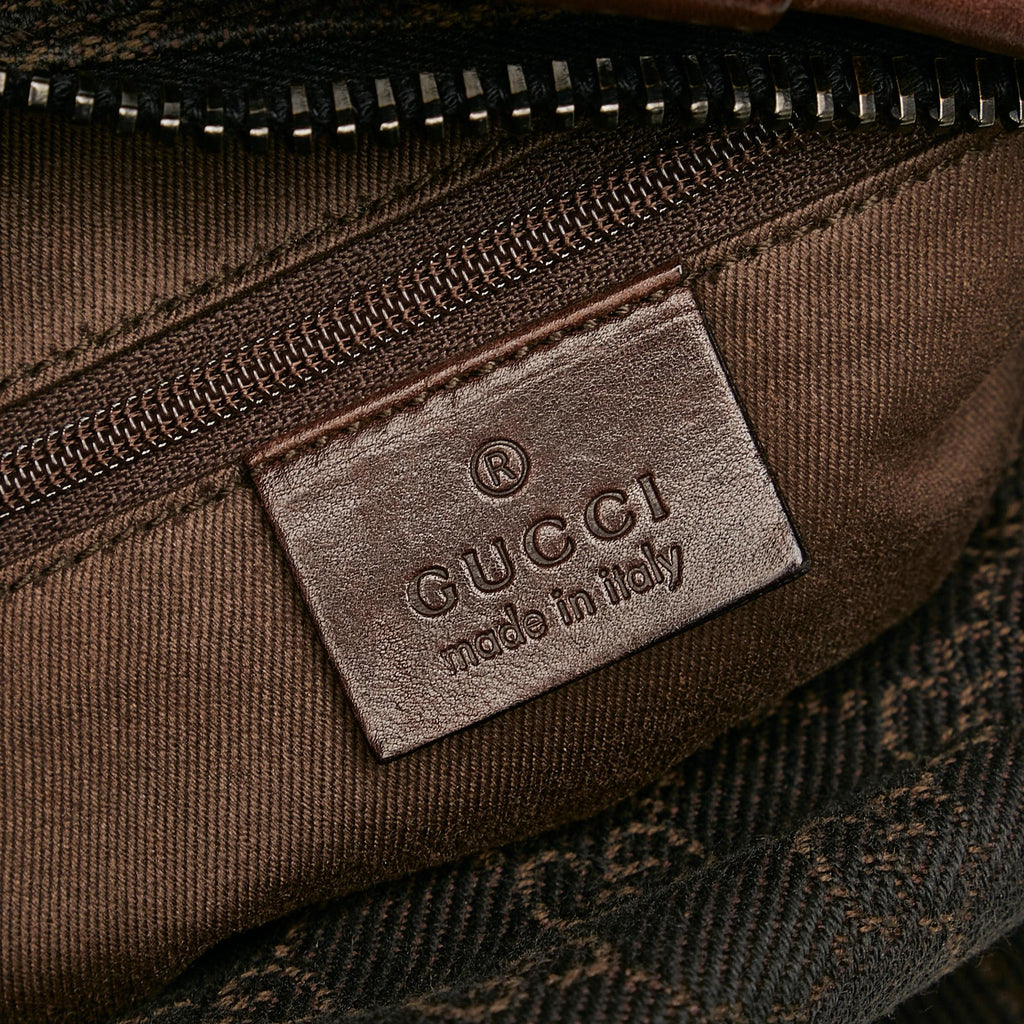 Gucci GG Canvas Shoulder Bag (SHG-35000)