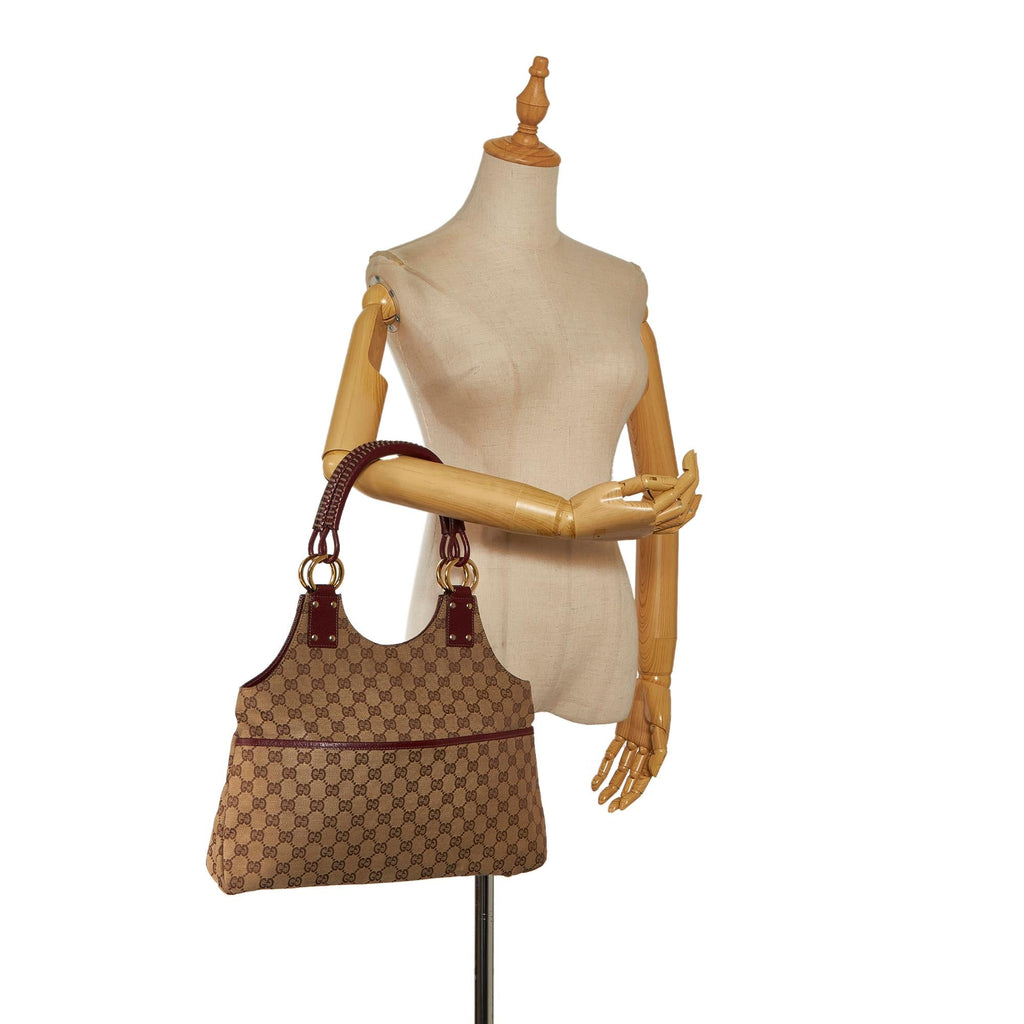 Gucci GG Canvas Shoulder Bag (SHG-35156)