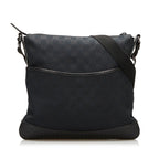 Gucci GG Canvas Shoulder Bag (SHG-35627)