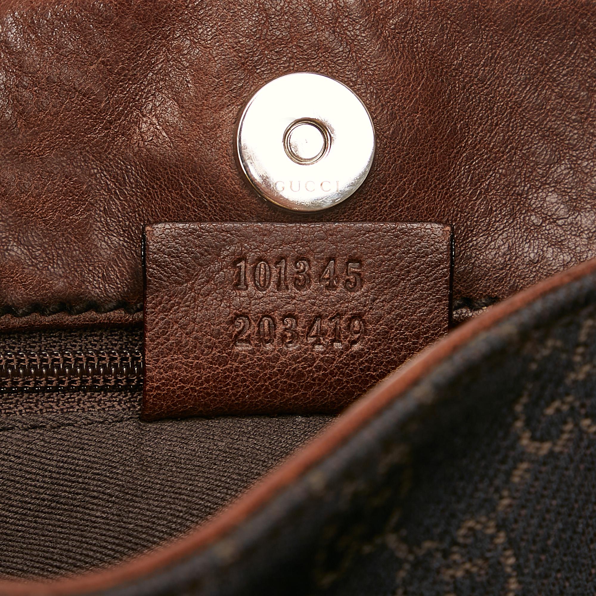 Gucci GG Canvas Shoulder Bag (SHG-35642)