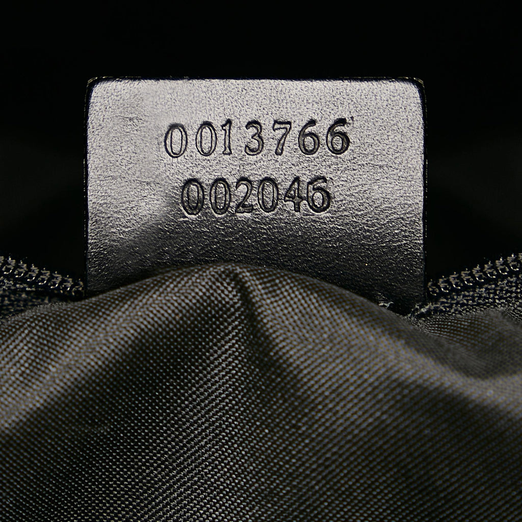 Gucci GG Canvas Shoulder Bag (SHG-35728)