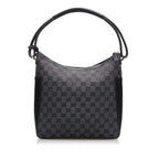 Gucci GG Canvas Shoulder Bag (SHG-kuoaAN)