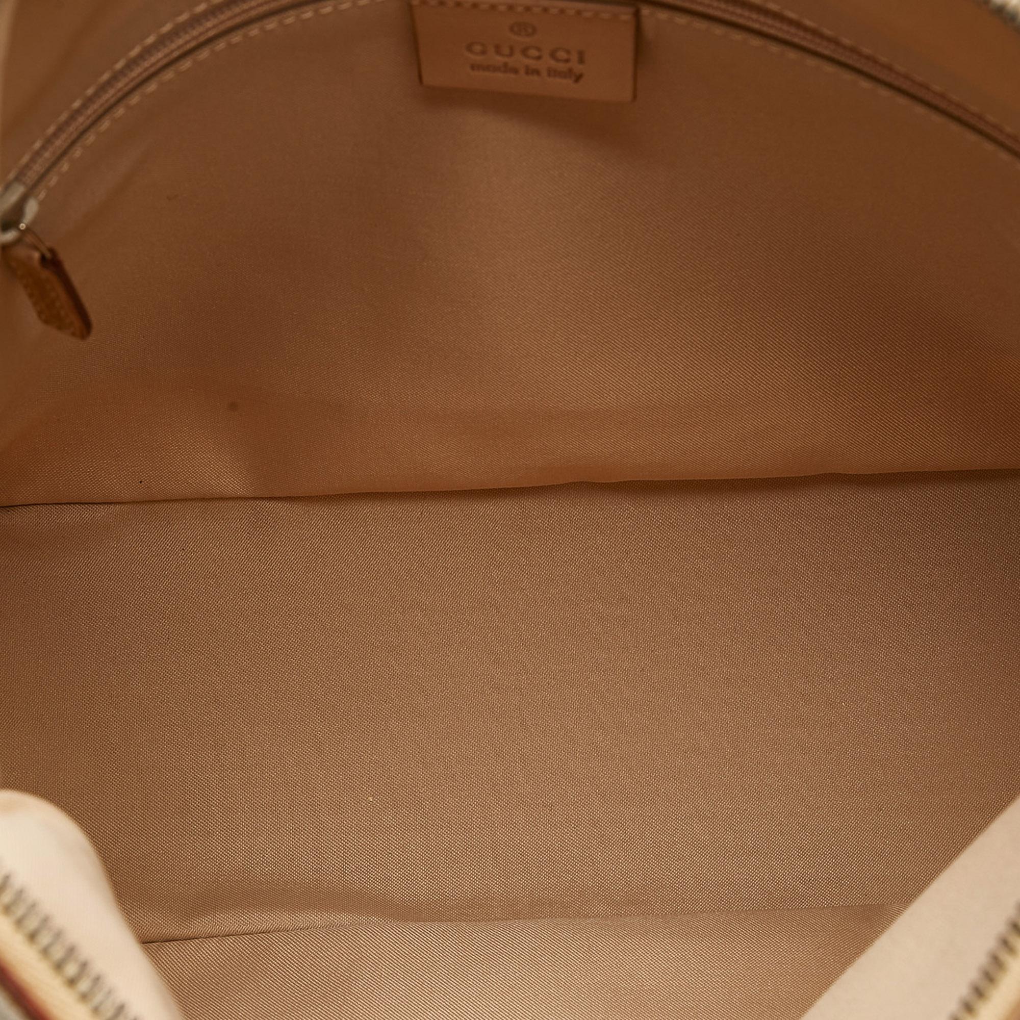 Gucci GG Canvas Shoulder Bag (SHG-71yywG)