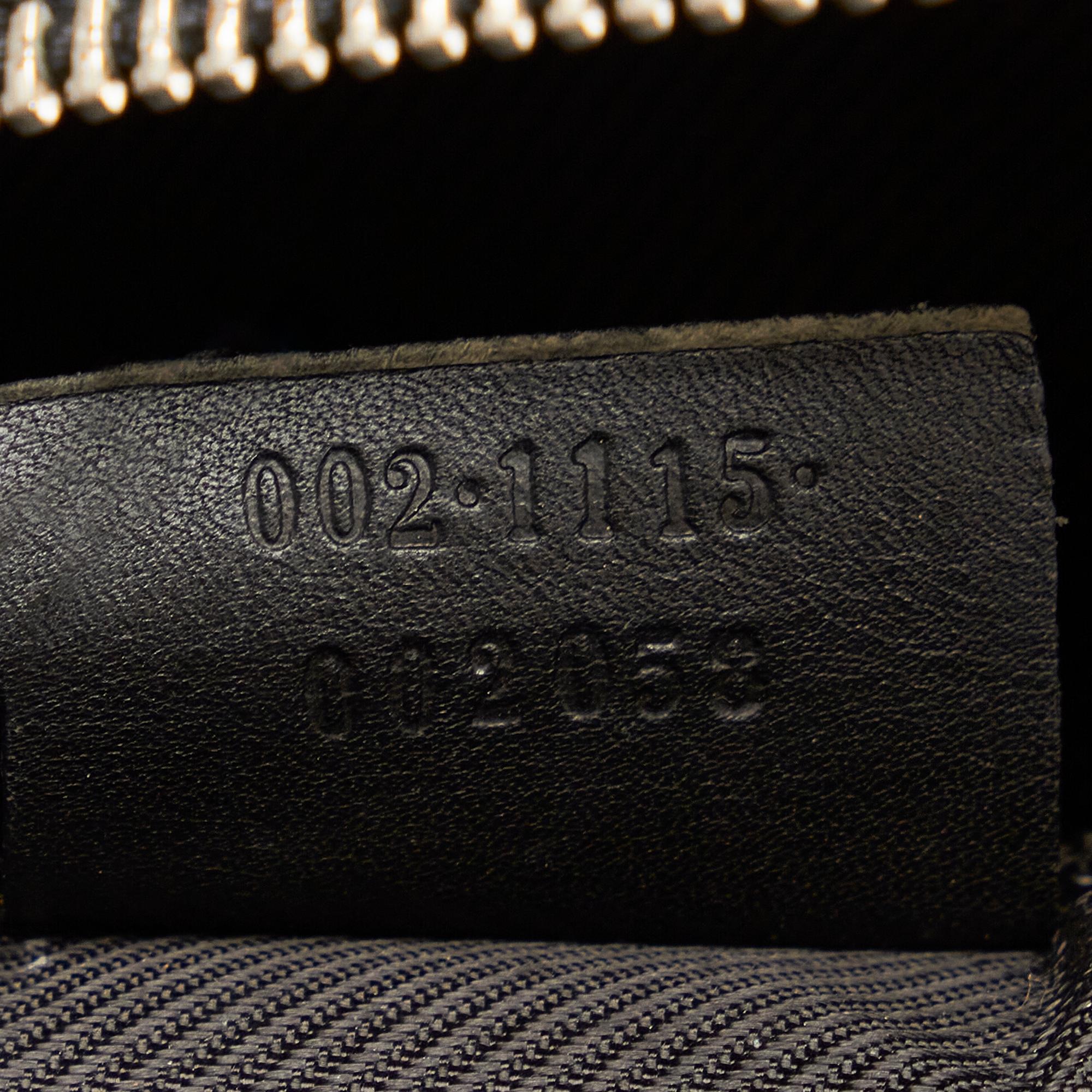 Gucci GG Canvas Shoulder Bag (SHG-TrqM8r)