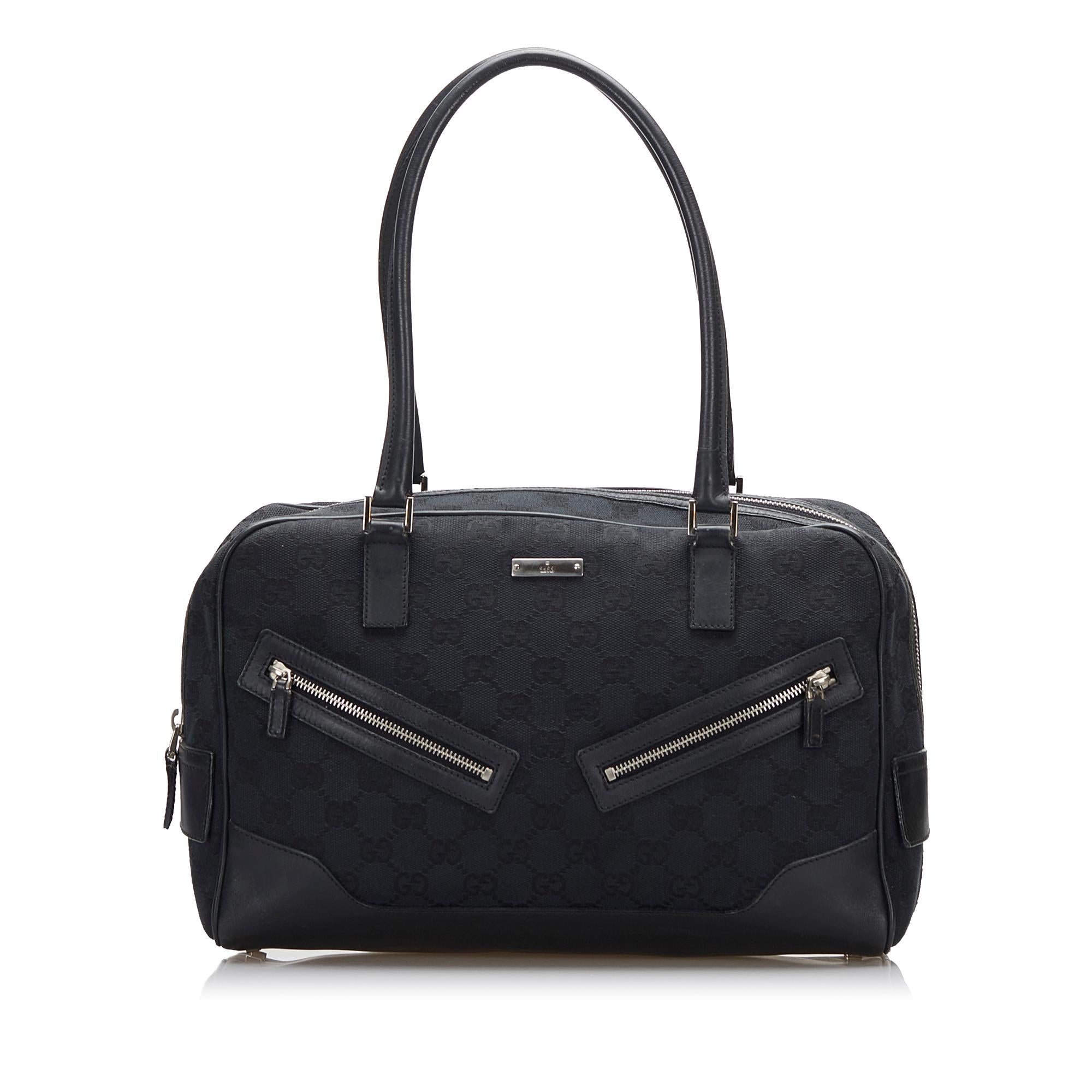 Gucci GG Canvas Shoulder Bag (SHG-TrqM8r)