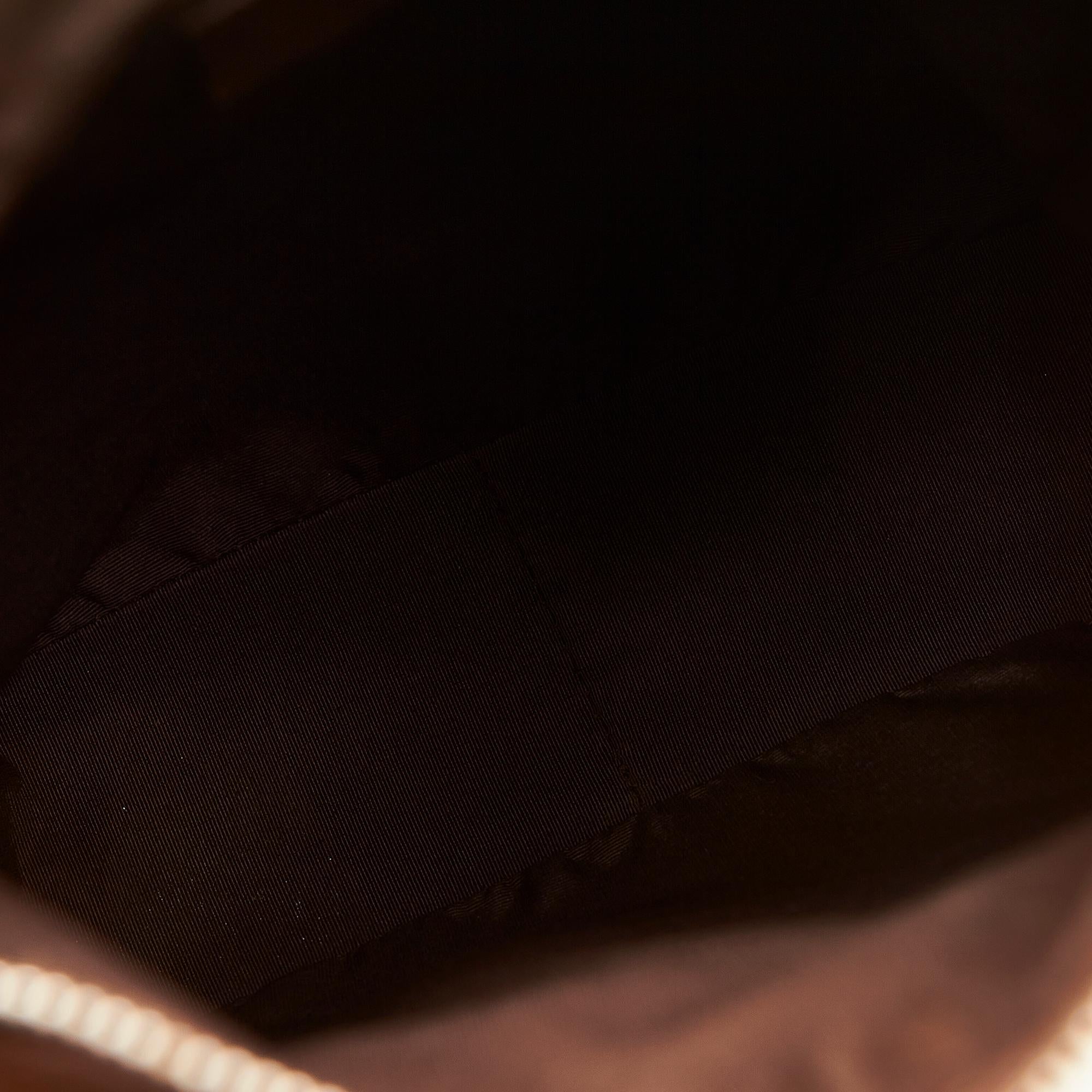 Gucci GG Canvas Shoulder Bag (SHG-7hKQOc)