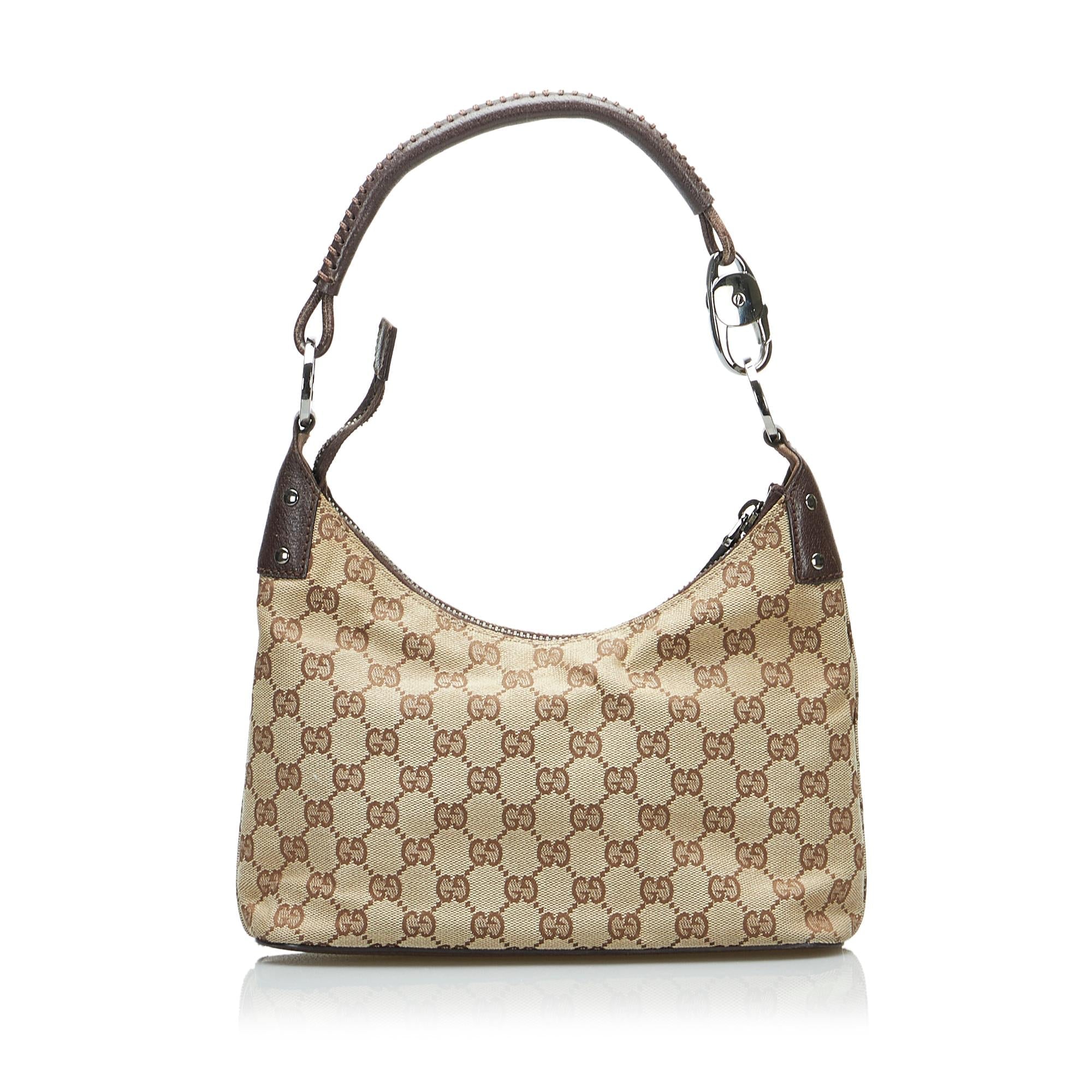 Gucci GG Canvas Shoulder Bag (SHG-mViepe)