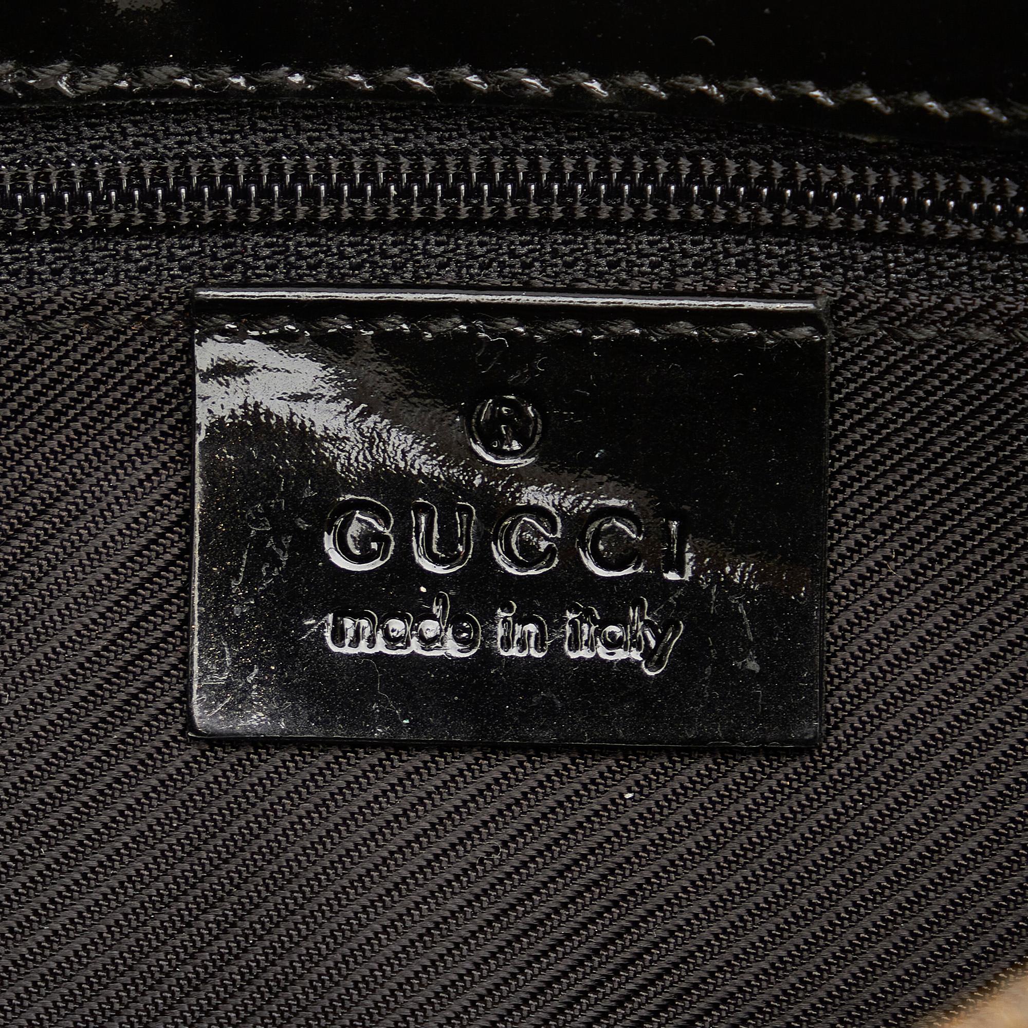 Gucci GG Canvas Shoulder Bag (SHG-bRqtr3)