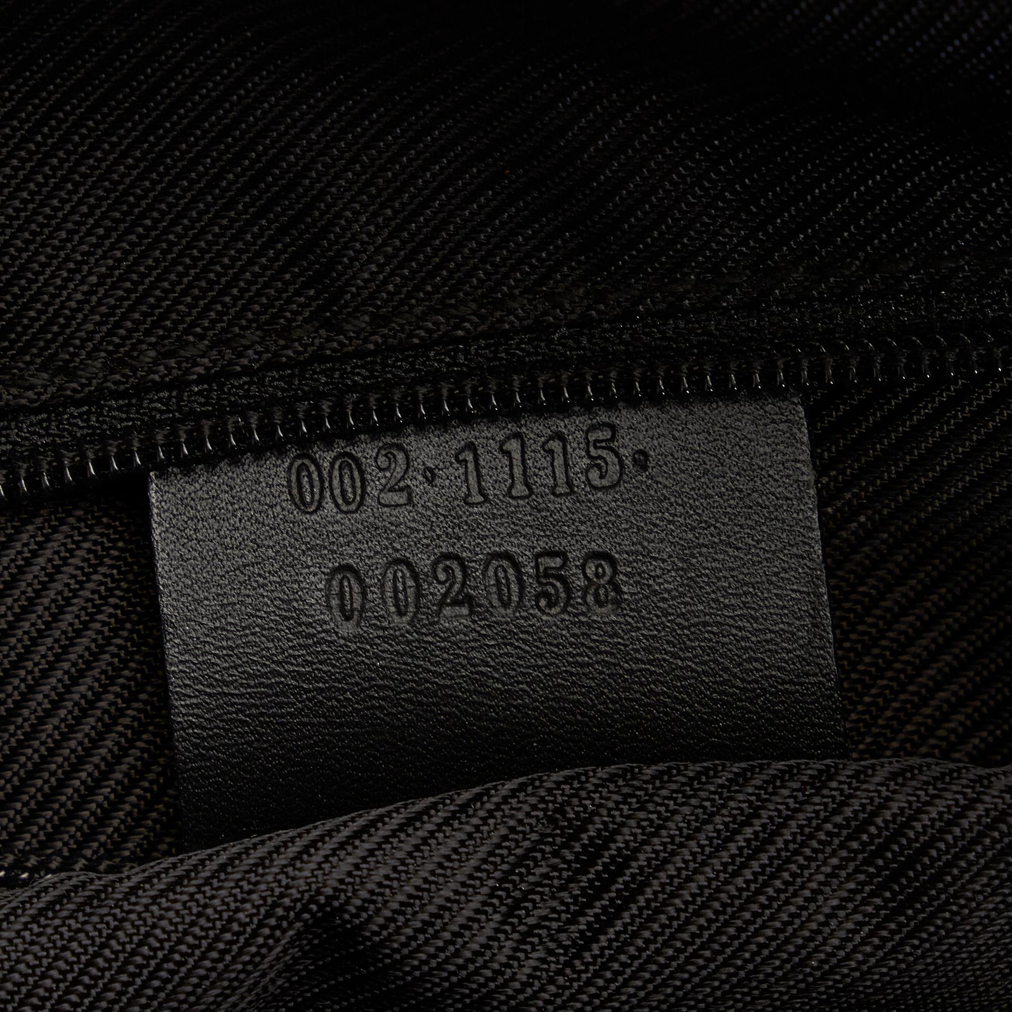Gucci GG Canvas Shoulder Bag (SHG-sJp5PJ)