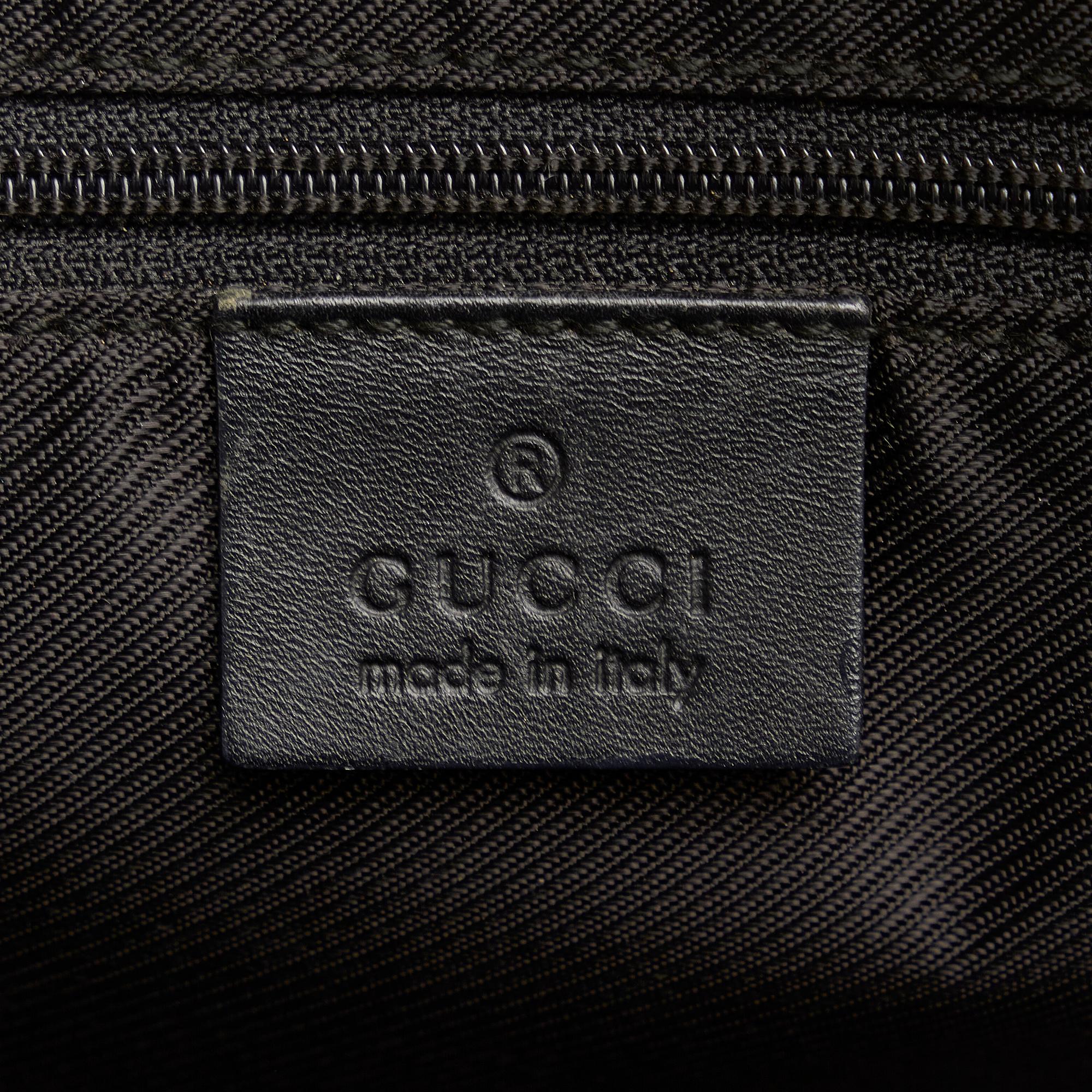 Gucci GG Canvas Shoulder Bag (SHG-sJp5PJ)
