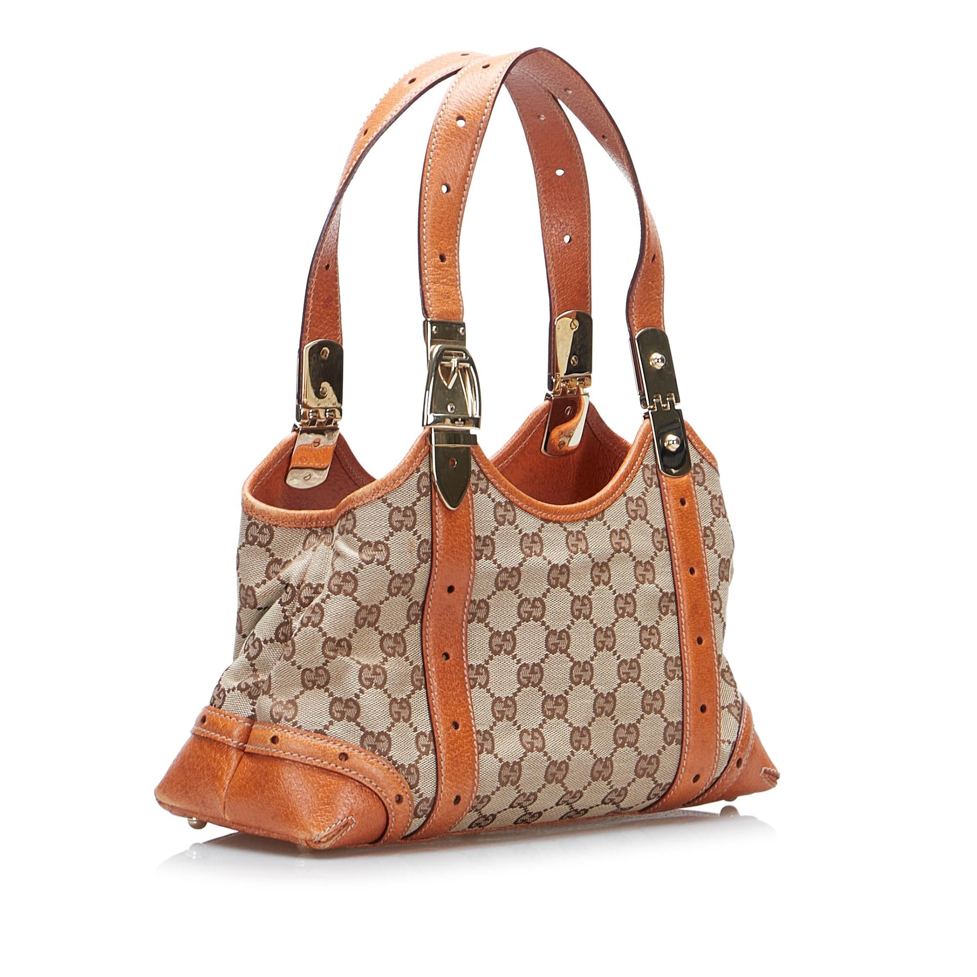 Gucci GG Canvas  Shoulder Bag (SHG-83BnLV)