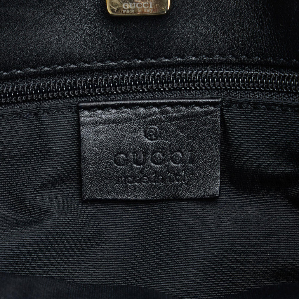 Gucci GG Canvas Shoulder Bag (SHG-BUr688)