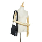 Gucci GG Canvas Shoulder Bag (SHG-BUr688)