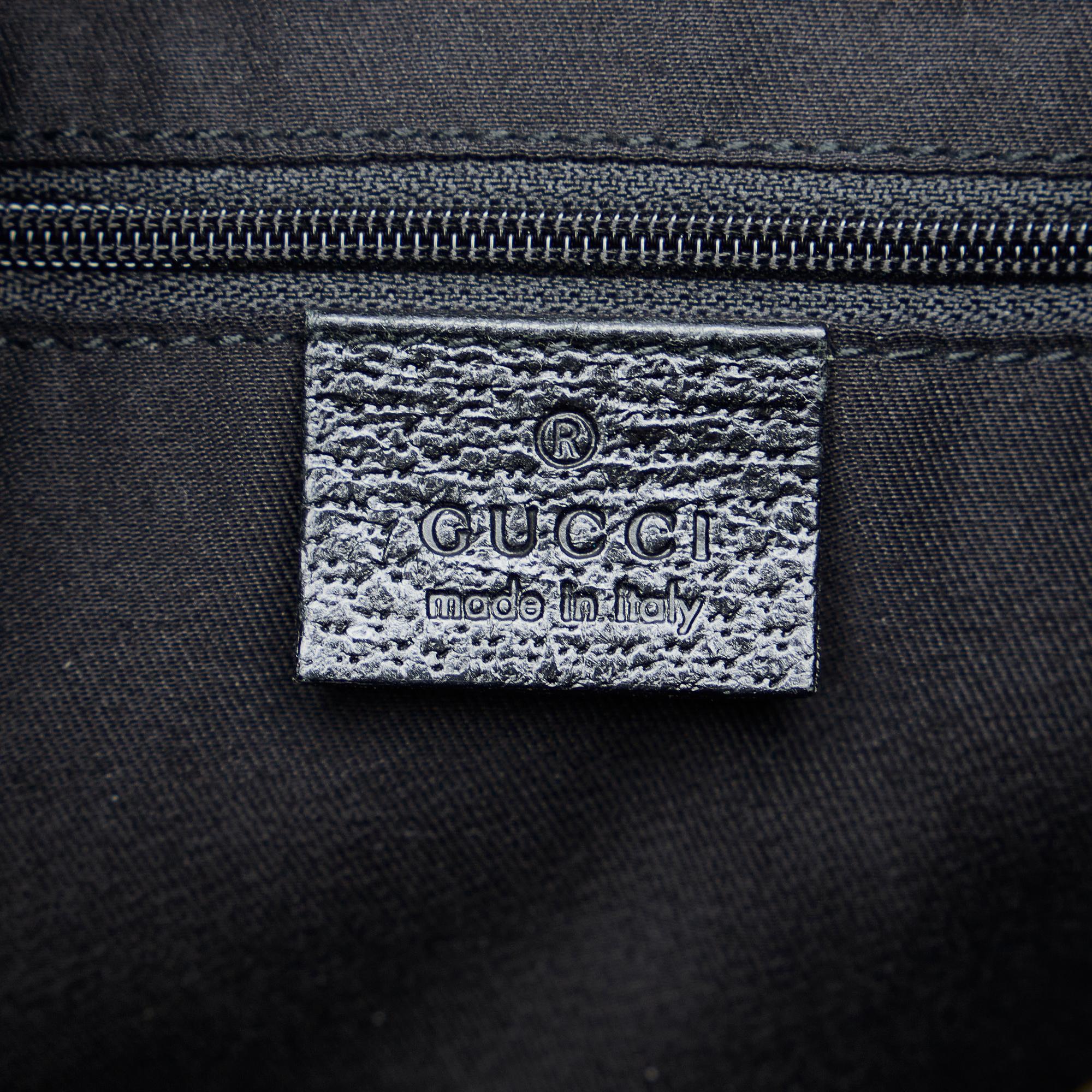 Gucci GG Canvas Shoulder Bag (SHG-uy28qf)