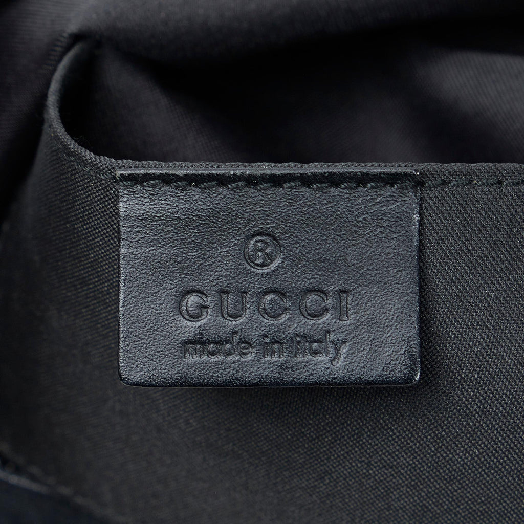 Gucci GG Canvas Shoulder Bag (SHG-gpBdbo)