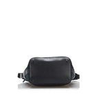 Gucci GG Canvas Shoulder Bag (SHG-jvEw1Q)